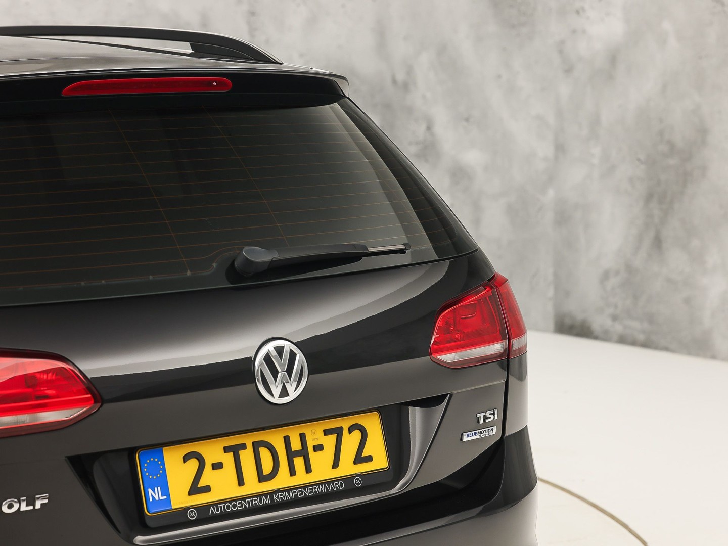 Volkswagen Golf Variant 1.2 TSI Sport (NAVIGATIE, BLUETOOTH, CLIMATE, NAP, TREKHAAK, SPORTSTOELEN, ARMSTEUN, LM VELGEN, ELEK PAKKET, NIEUWSTAAT)