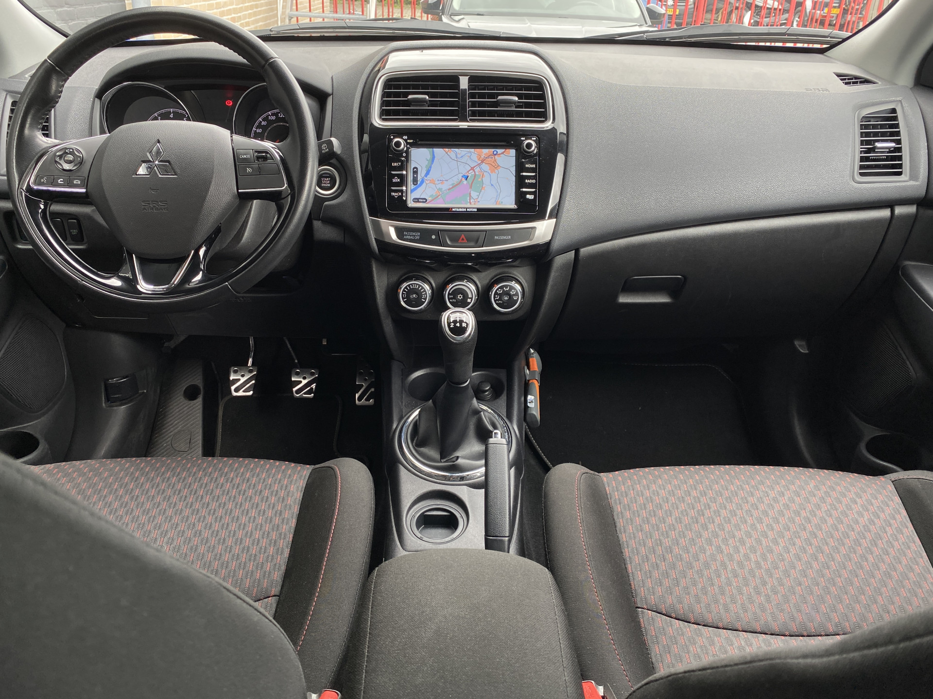 Mitsubishi ASX 1.6 Cleartec 117 pk Connect Pro | dealer onderh. | navigatie | cruise control | apple carplay | camera | trekhaak