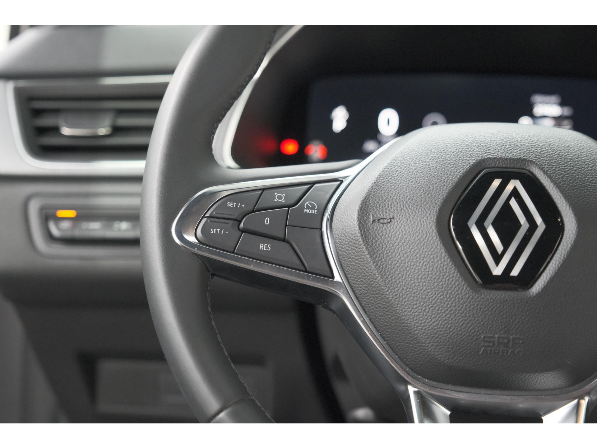 Renault Captur 1.6 E-Tech full hybrid 145 techno | Camera | Navigatie | Apple Carplay | Parkeersensoren