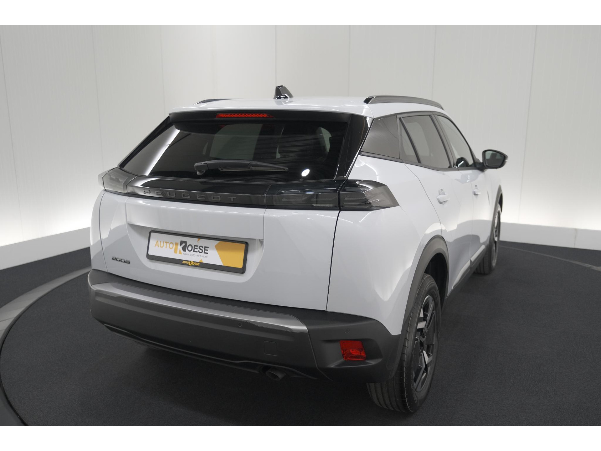 Peugeot 2008 PureTech 100 Allure | Apple Carplay | Parkeersensoren | Climate Control | Cruise Control