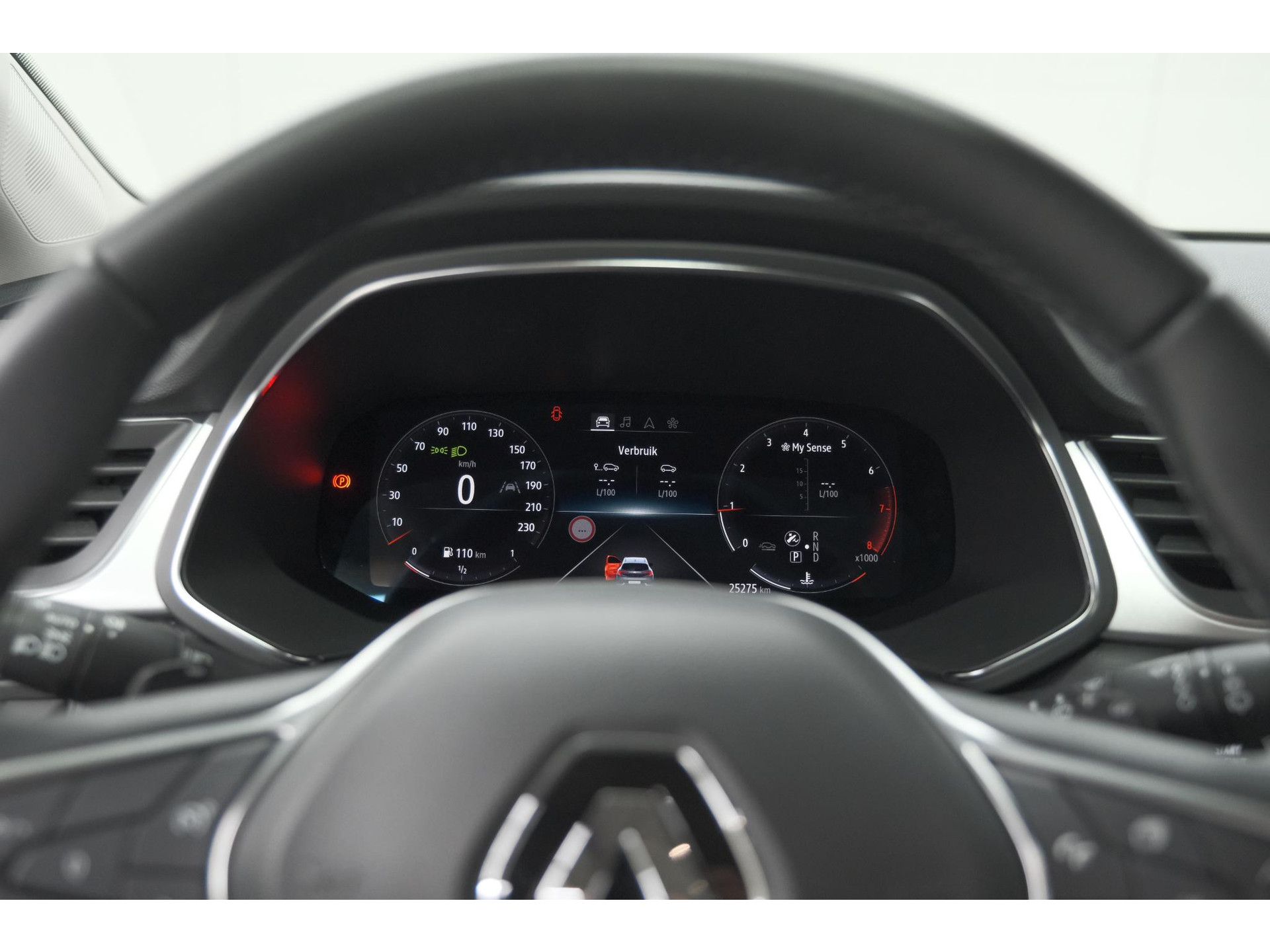 Renault Captur Mild Hybrid 140 EDC Techno | 360 Camera | Groot scherm | Stoelverwarming | Parkeersensoren | Allseason banden
