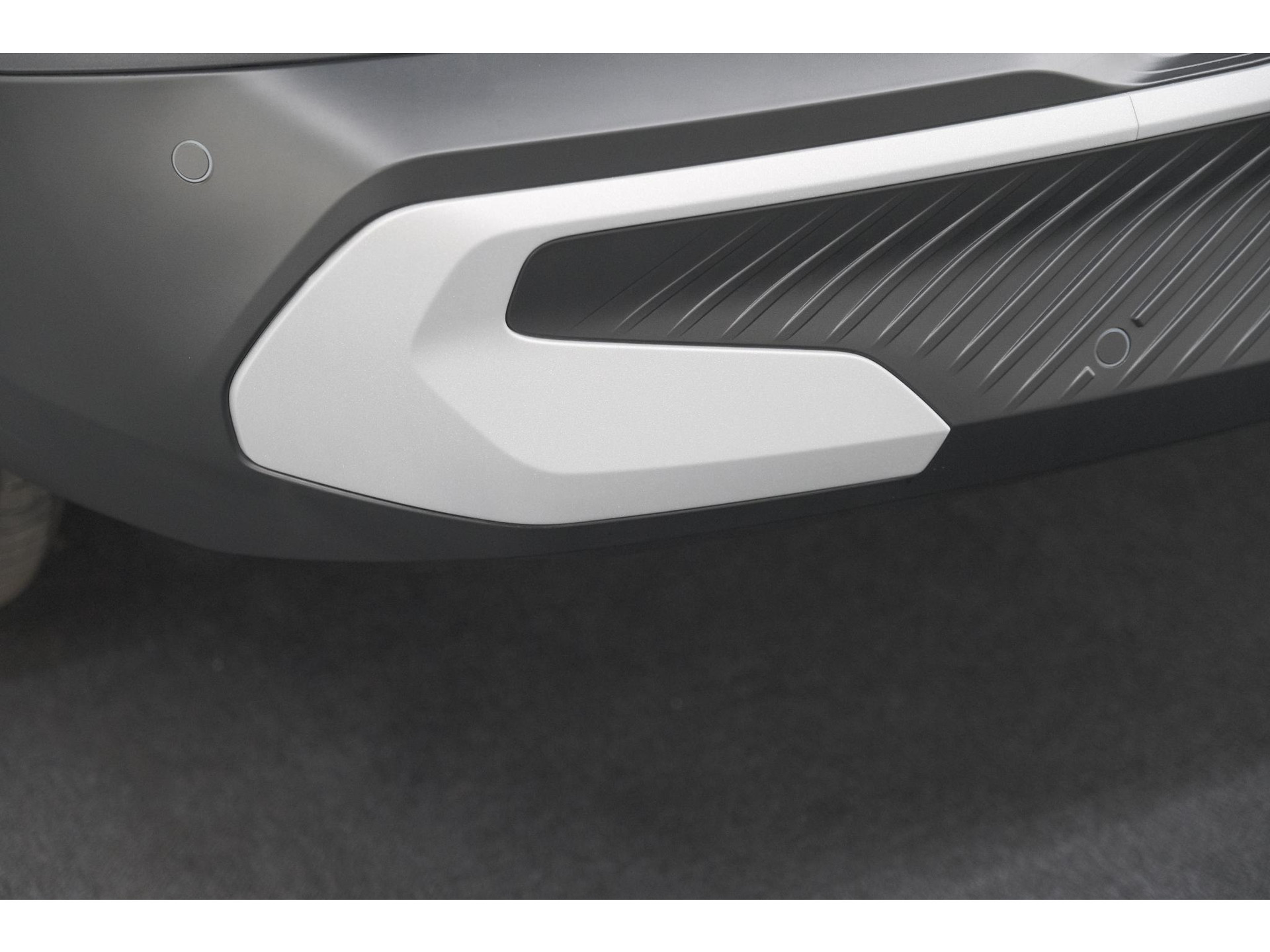 Citroen Ë-C3 Aircross Plus 113pk Extended Range 54 kWh | 11 KW Lader | Camera | Apple CarPlay | Parkeersensoren
