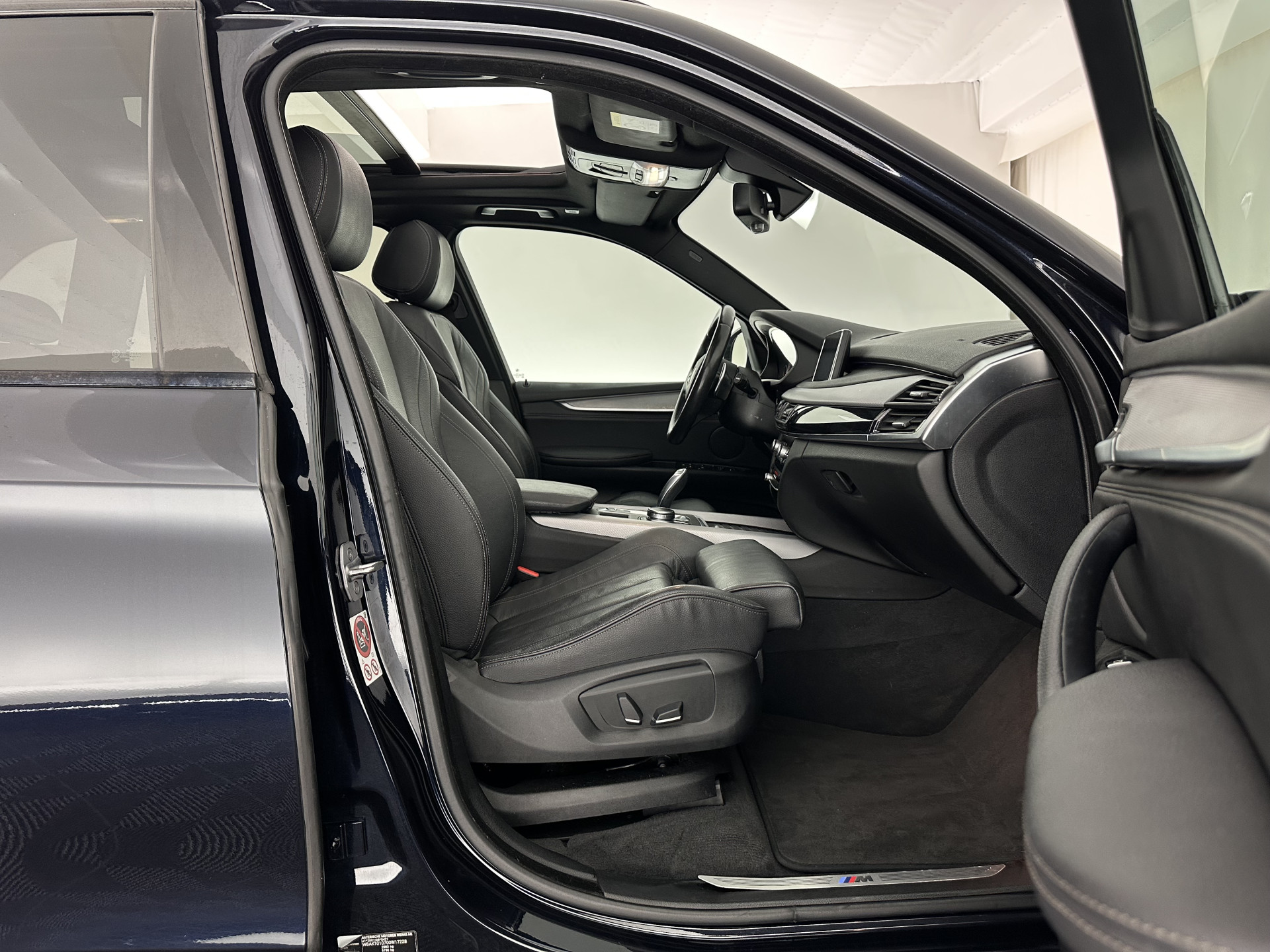 BMW X5 xDrive40e iPerformance High Executive Aut. *PANO | HEAD-UP | LEATHER | XENON | HIFI-SOUND | MEMORY-PACK | NAVI-FULLMAP | CAMERA | ECC | PDC | CRUISE | 19''ALU | TOWBAR*