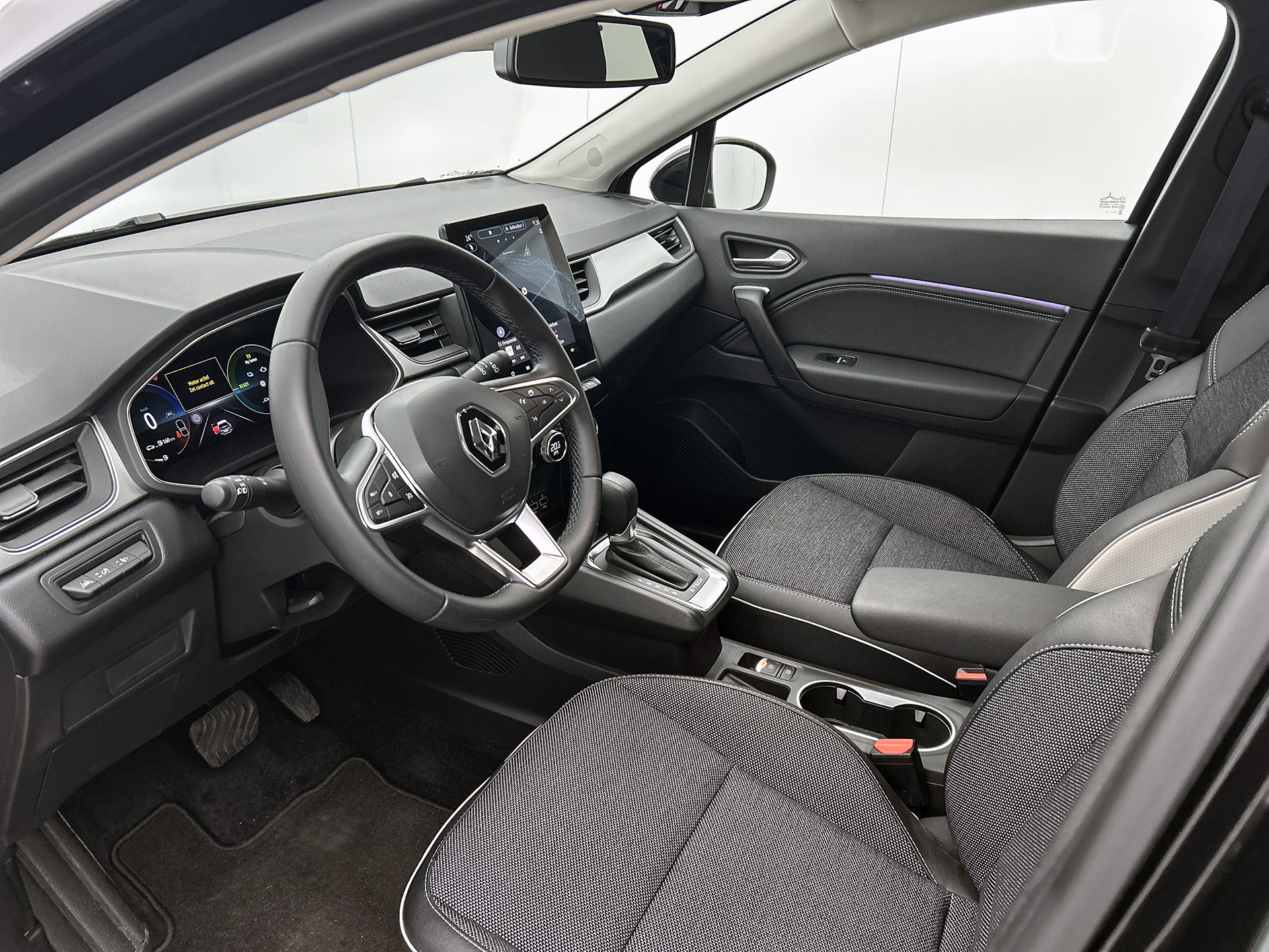 Renault Captur E-Tech full hybrid 145PK Techno | CAMERA | NAVI GROOT | STOELVERWARMING | KEYLESS