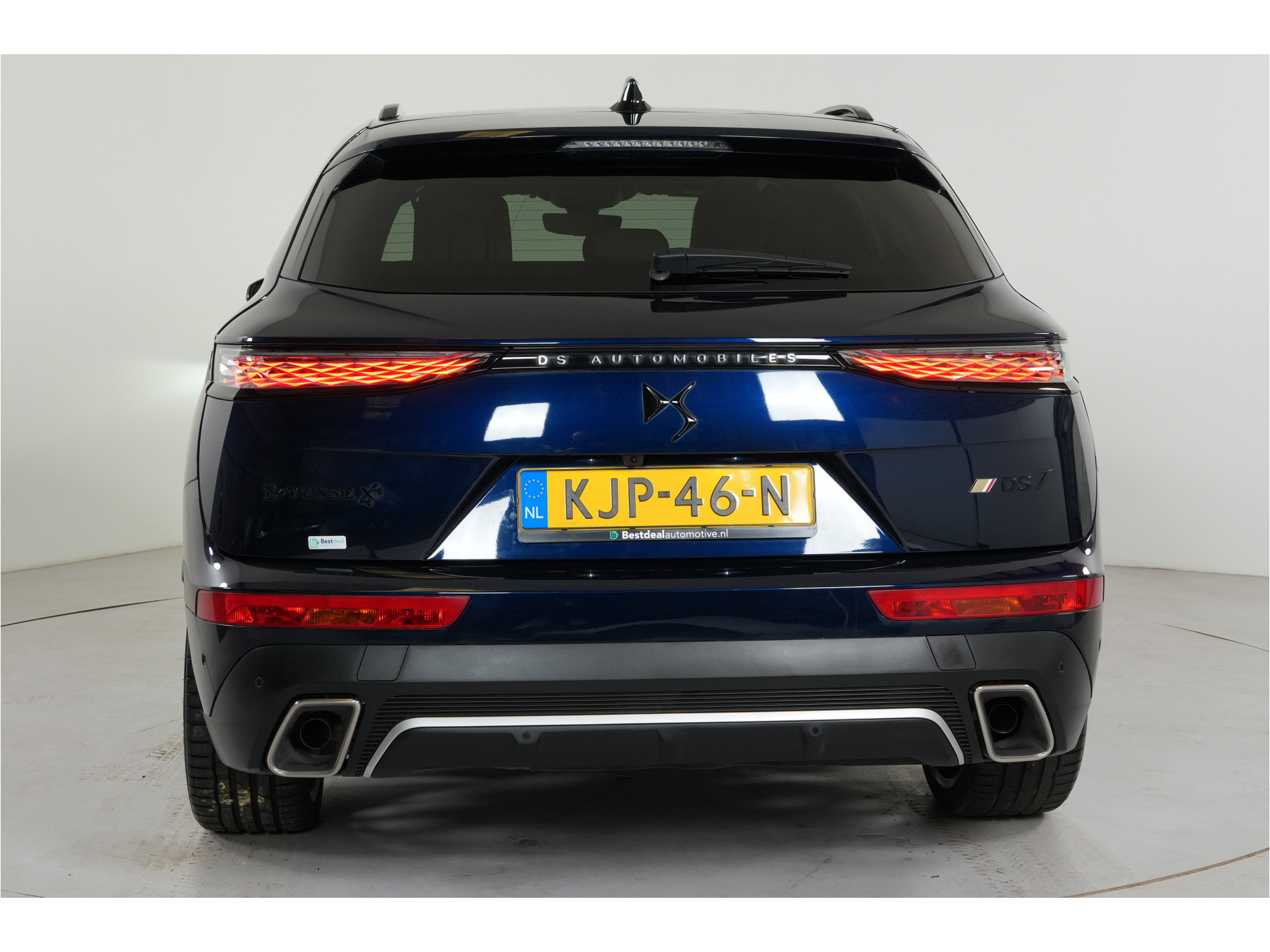 DS 7 E-Tense 4x4 La Première 360 pk PHEV | SOH 96% | Pano | Massage | Nachtzicht | Focal | 360° Cam | Nappa |