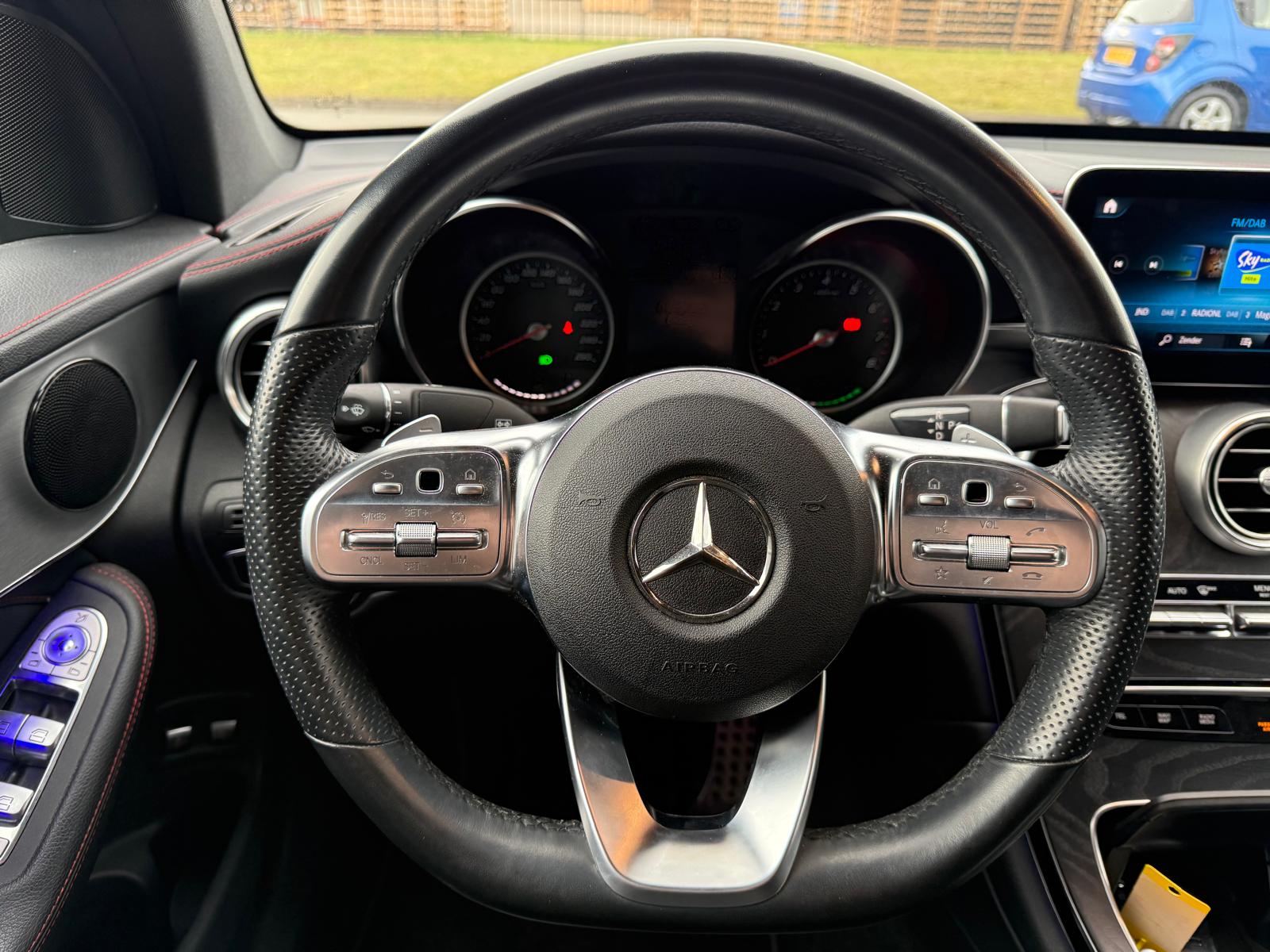 Mercedes-Benz GLC-klasse Coupé 300e 4MATIC Premium | 1E EIGENAAR | 3/6/12MND GARANTIE | DAB | LED | CARPLAY | SFEERVERLICHTING | CRUISE | CAMERA |