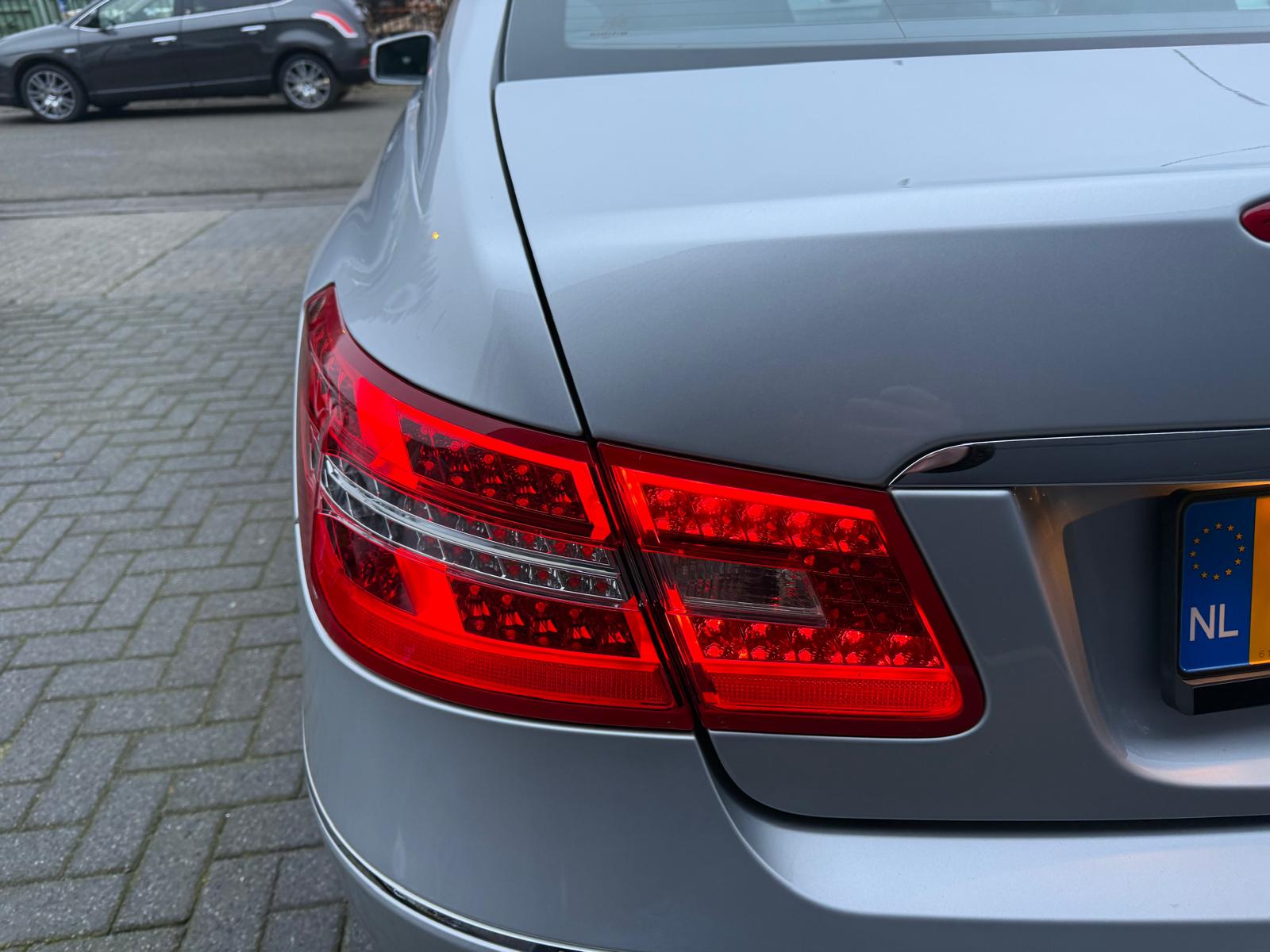 Mercedes-Benz E-klasse Coupé 200 CGI Avantgarde | 2E EIGENAAR | 3/6/12MND GARANTIE | LEDER | NAVI | CRUISE | LMV |