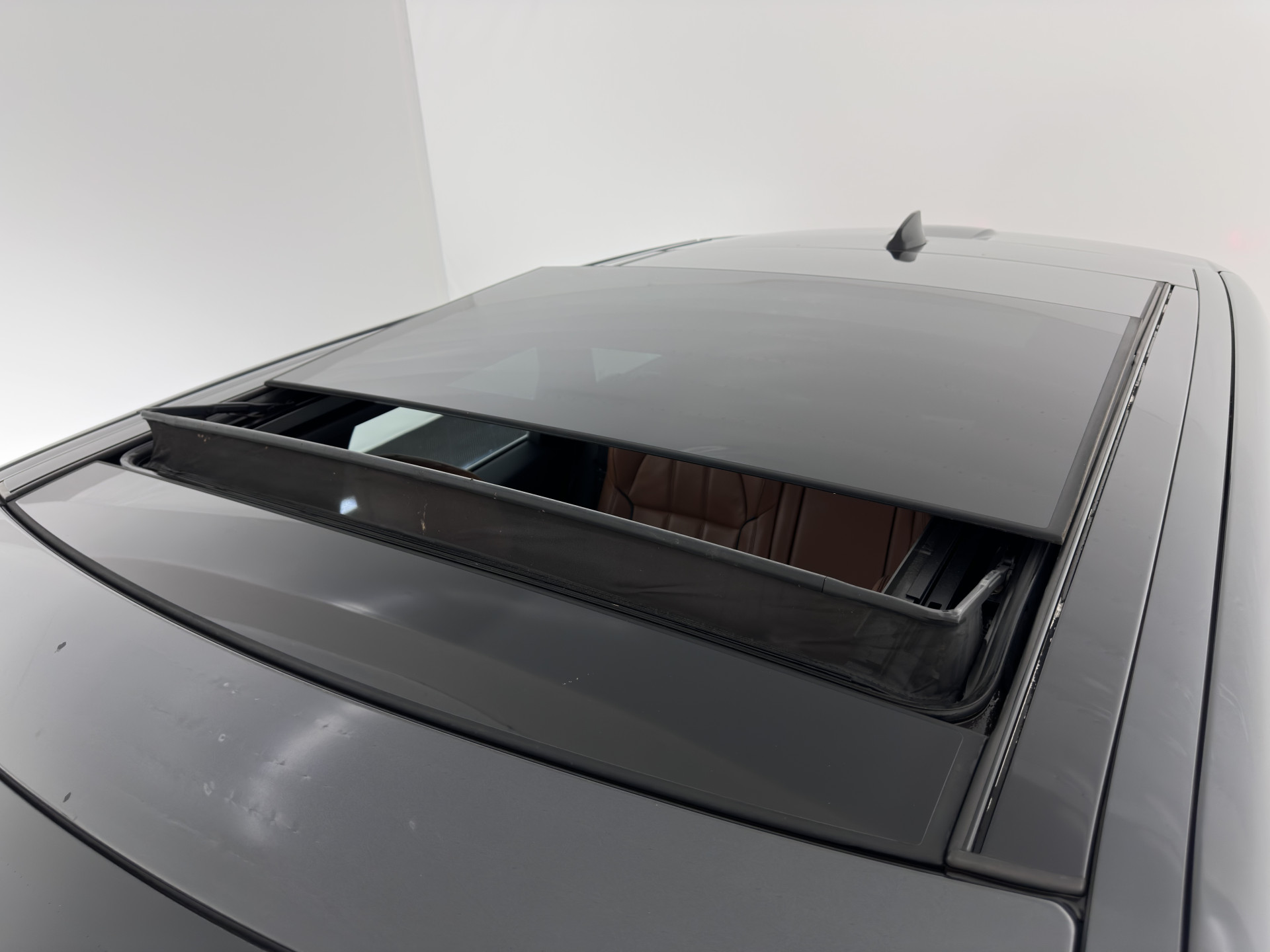 Land Rover Range Rover Sport 3.0 TDV6 HSE Dynamic Aut. *PANO | DIGI-COCKPIT | LEATHER | XENON | NAVI-FULLMAP | CAMERA | KEYLESS | AIR-SUSPENSION | ECC | PDC | HEATED-SPORTSEATS | AMBIENT-LIGHT | CARBON-INLAY | SHIFT-PADDLES | CRUISE |