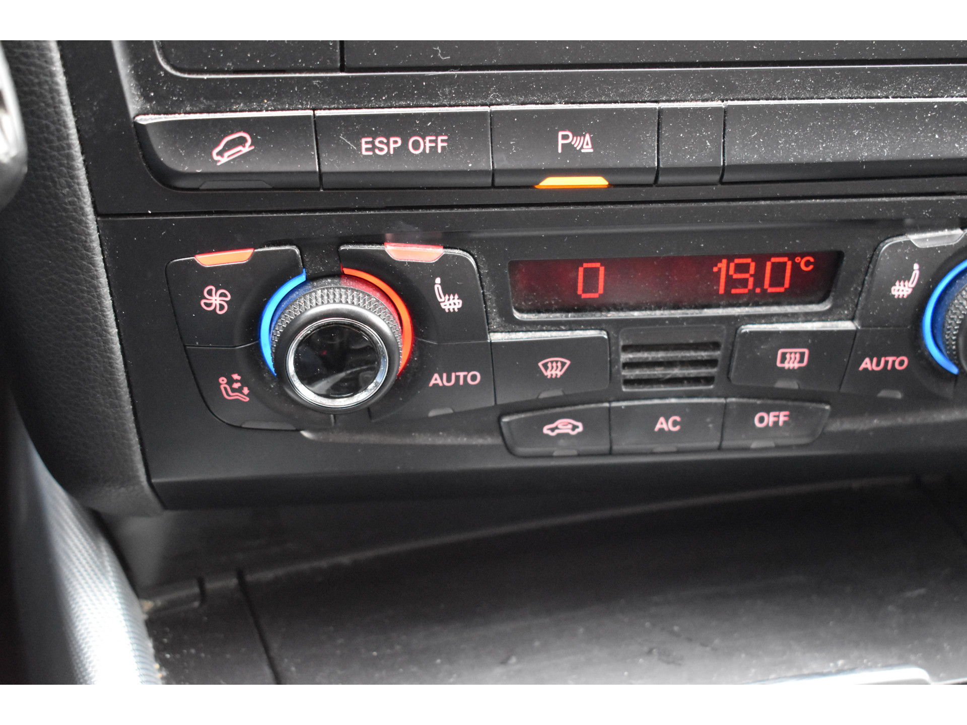 Audi Q5 2.0 TFSI quattro Pro Line Automaat Leer
