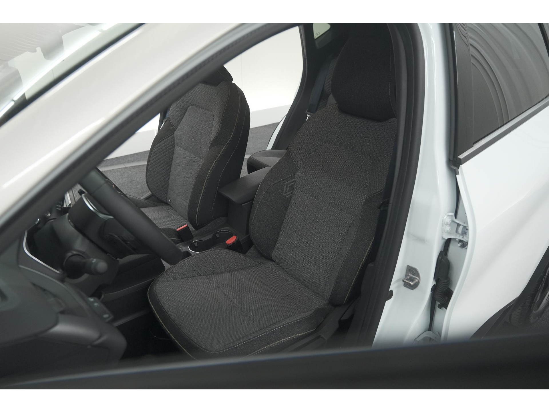 Renault Captur Mild Hybrid 160 EDC Techno | Camera | Navigatie | Apple Carplay | Pack Full Screen