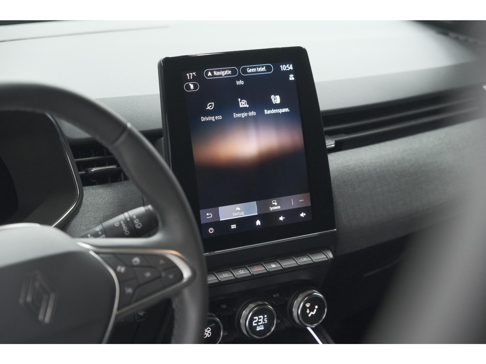 Renault Clio 1.6 E-Tech Full Hybrid 145 techno | 360 Camera | Adaptieve Cruise Control | Dodehoekdetectie | 9.3 Inch Groot Scherm