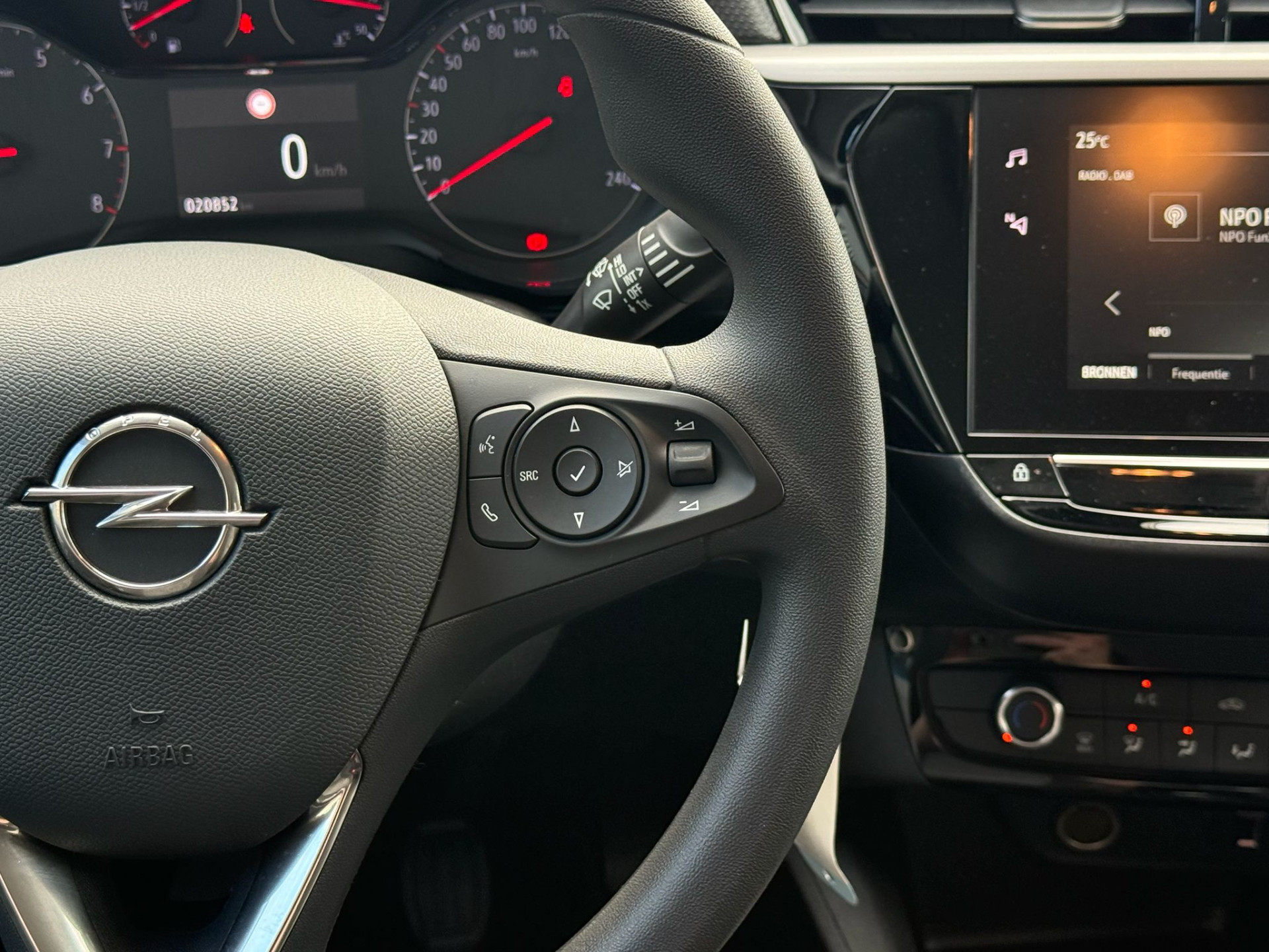 Opel Corsa 1.2 | 1E EIGENAAR | 3/6/12MND GARANTIE | DAB | CRUISE | LANE | PDC | CARPLAY | AIRCO |