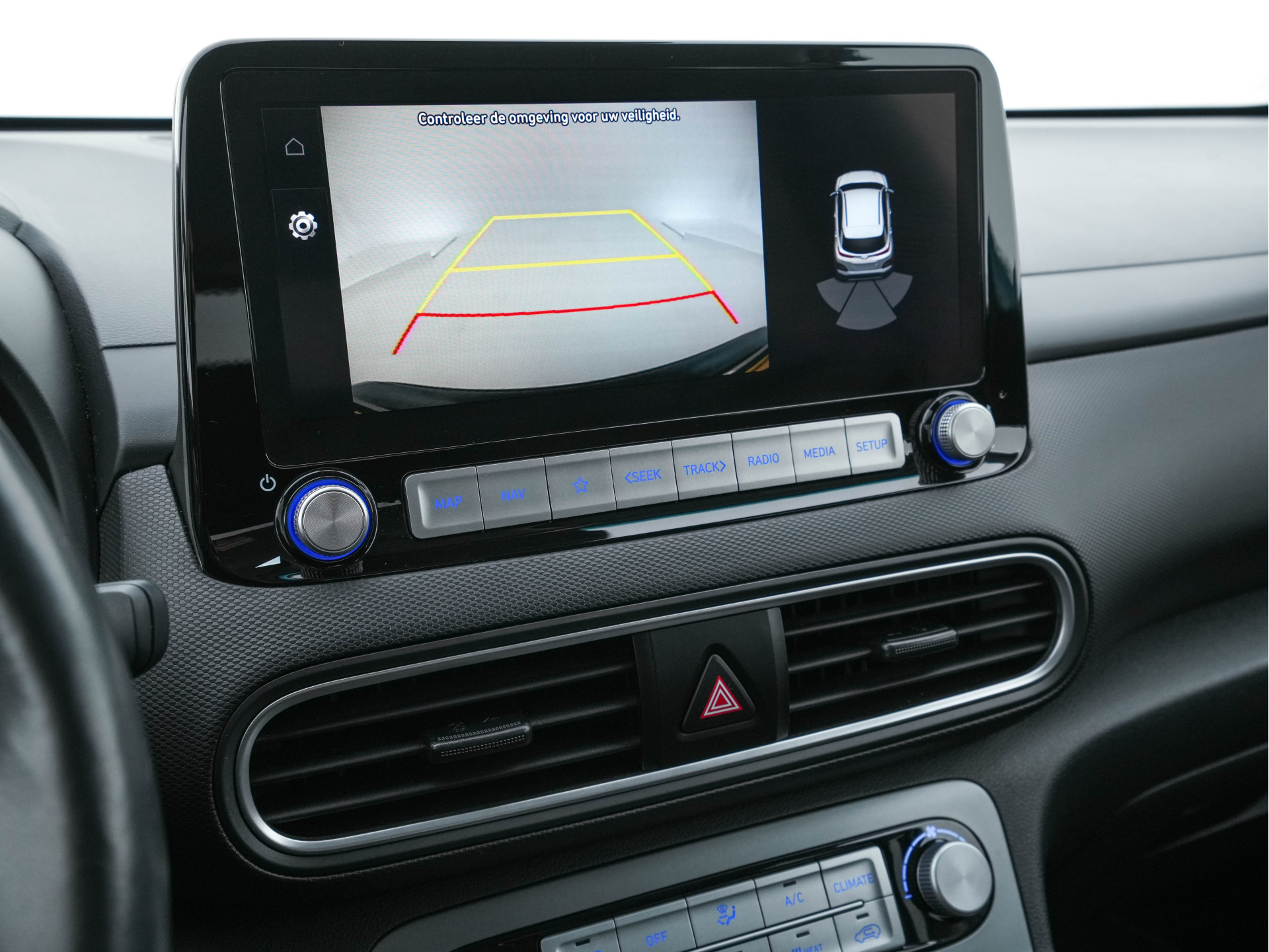 Hyundai Kona EV Comfort 39 kWh {SOH-100%} (INCL-BTW) Aut. *HEAT-PUMP | NAVI-FULLMAP  | KEYLESS | KRELL-AUDIO | CAMERA | DAB | ECC | PDC | ADAPTIVE-CRUISE | LANE-ASSIST | HEATED-COMFORTSEATS | CCS-FASTLOADER | LANE-ASSIST | ...