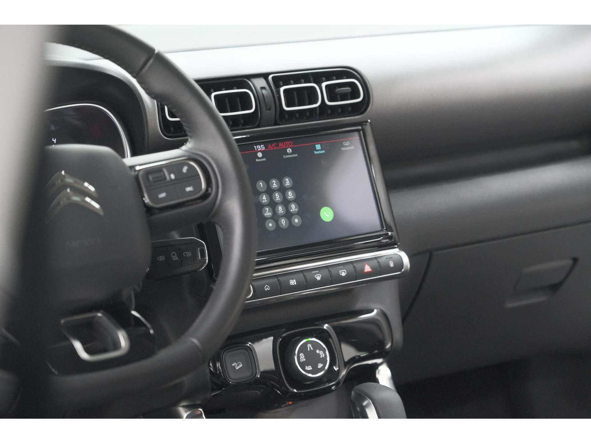 Citroen C3 Aircross PureTech 130 EAT6 Max | Allseason Banden | Parkeersensoren | Navigatie | Apple Carplay