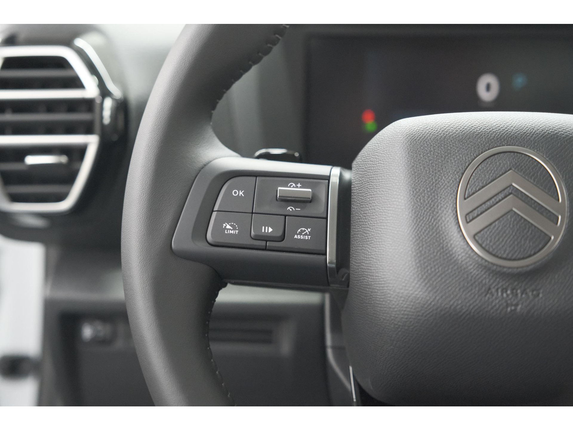 Citroen C4 Hybrid 136 e-DCS6 Plus | Camera | Apple Carplay | Navigatie | Parkeersensoren