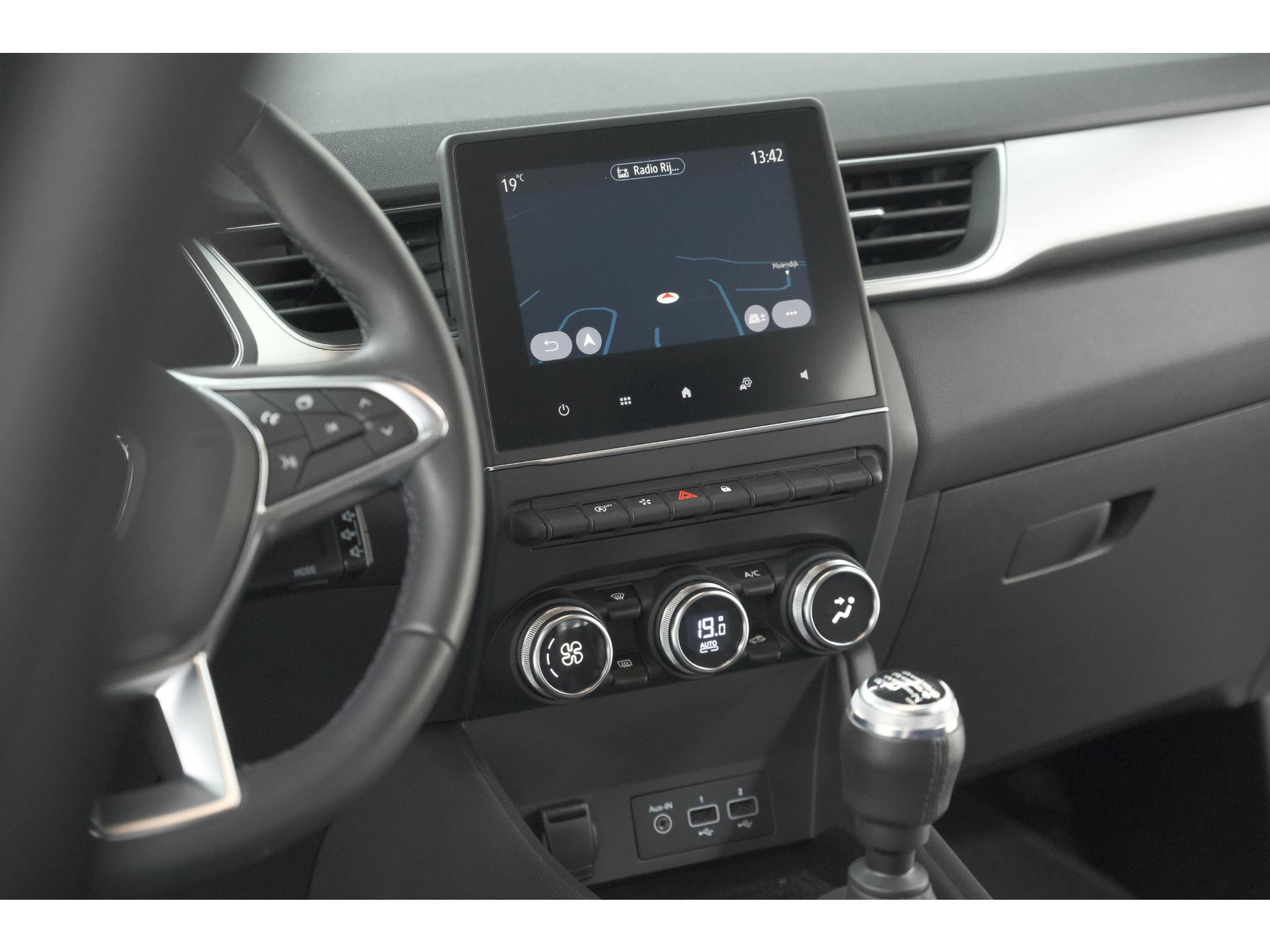 Renault Captur TCe 90 Intens | Trekhaak | Camera | Navigatie | Parkeersensoren | Apple Carplay