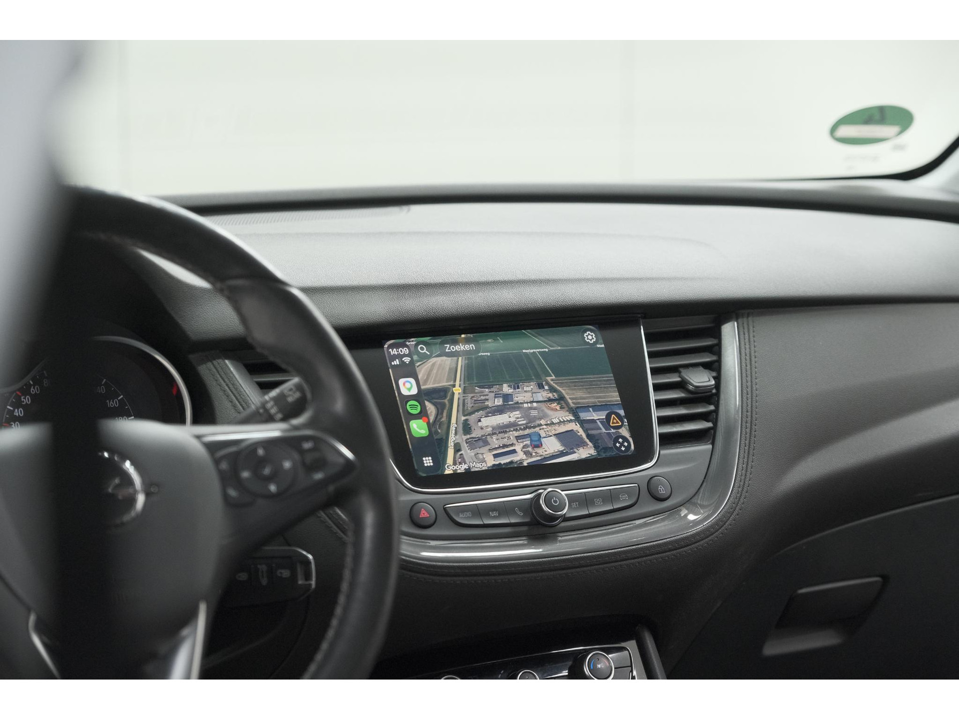 Opel Grandland X Turbo 130 EAT8 Innovation | Trekhaak | Dodehoekdetectie | Apple Carplay | Pack Winter