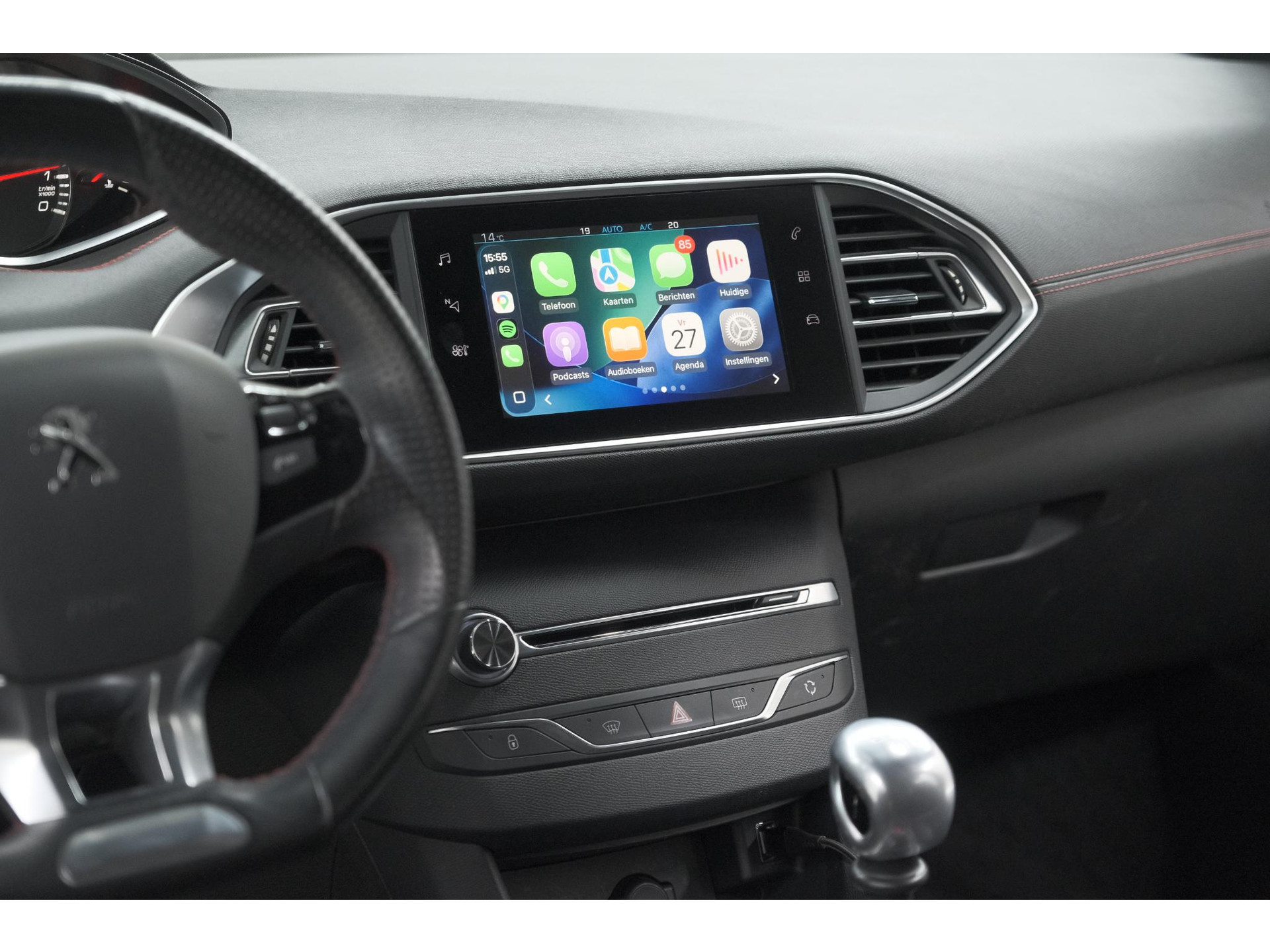 Peugeot 308 SW PureTech 130 GT-line | Trekhaak | Panoramadak | Camera | Alcantara Bekleding | Dodehoekdetectie