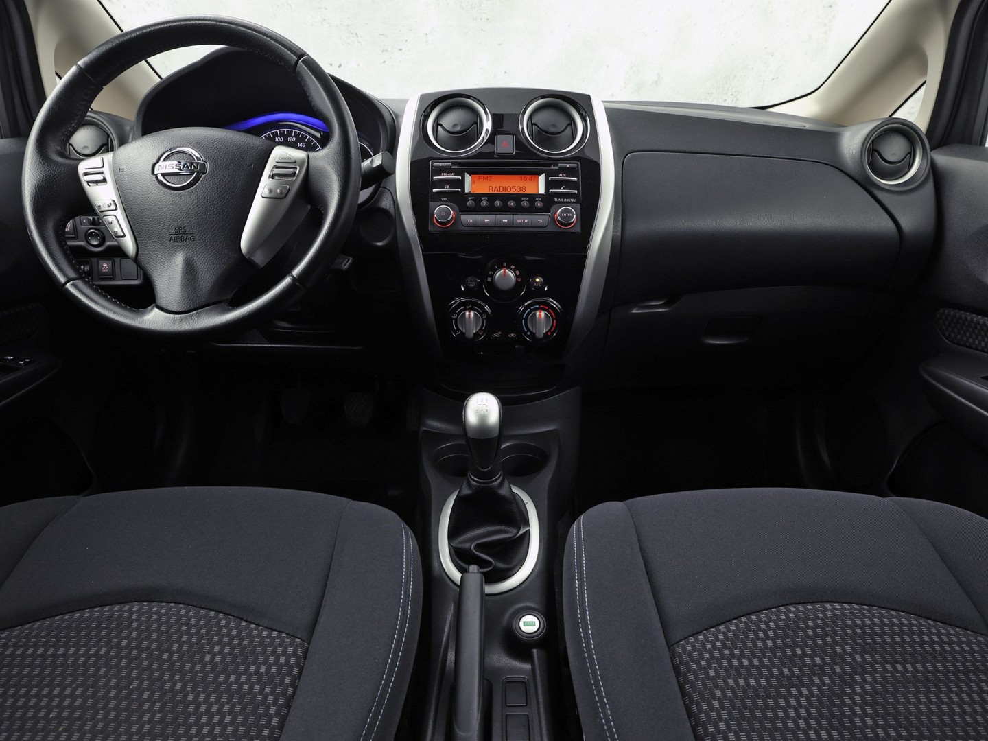 Nissan Note 1.2 Sport (AIRCO, GETINT GLAS, LM VELGEN, SPORTSTOELEN, CRUISE, NIEUWE APK, NIEUWSTAAT)