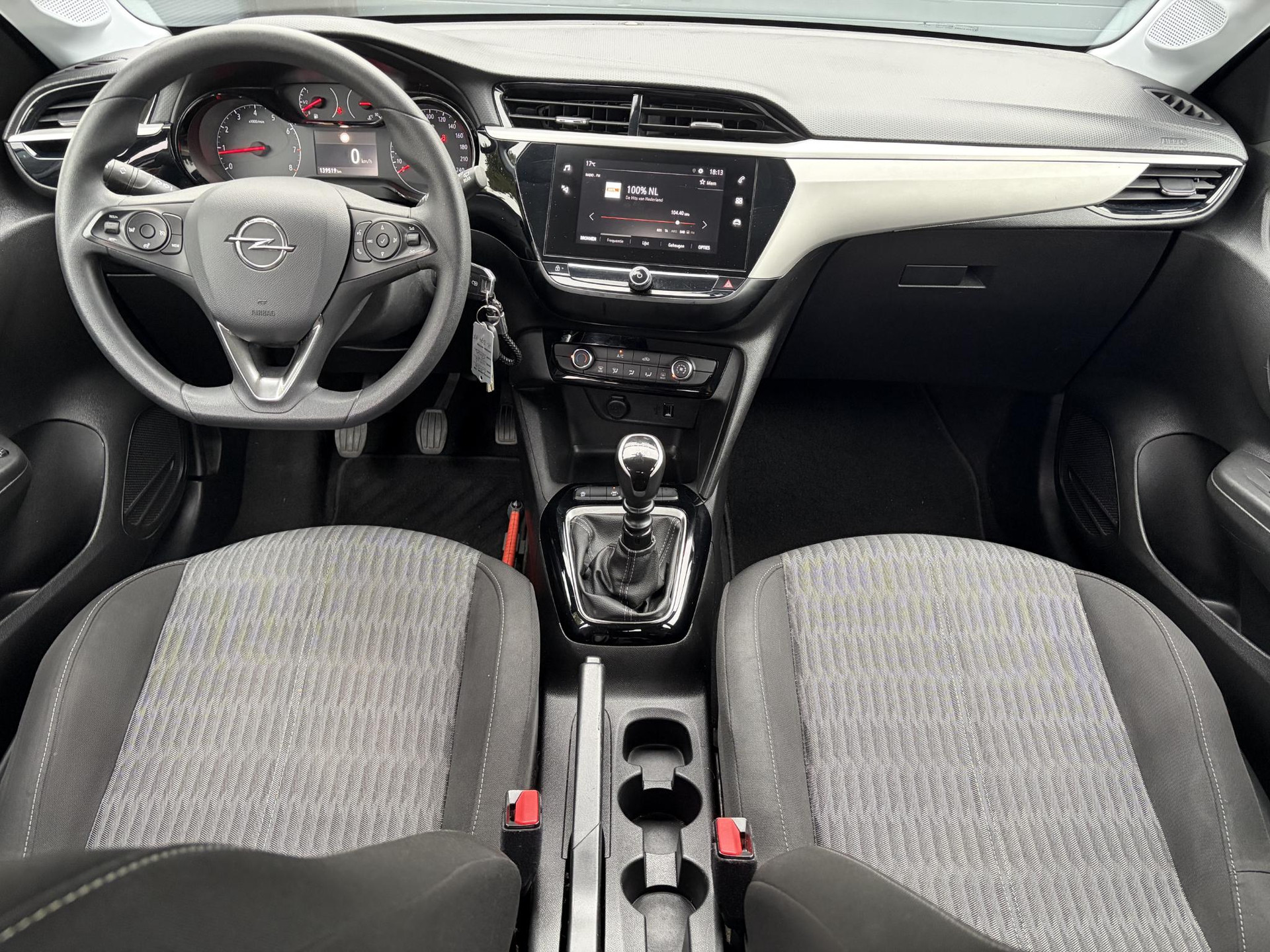 Opel Corsa 1.2 Edition ✓D-riem vv in 2025✓2e Eigenaar✓Carplay✓Airco✓Cruise✓Rijstrooksensor✓Pdc✓102pk✓6 Bak✓5 Deurs✓N.A.P✓Apk tot 02-2028