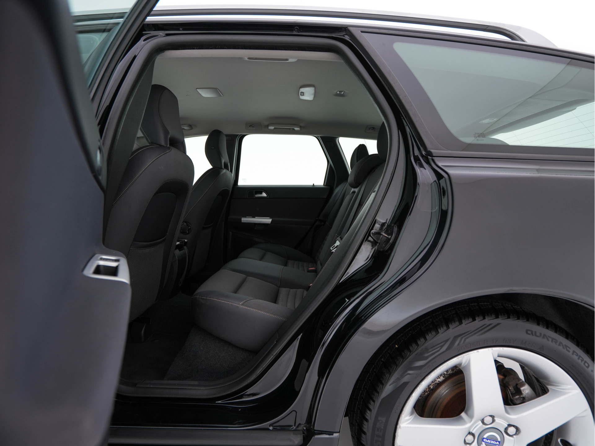 Volvo V50 1.6 D2 S/S Sport *COMFORT-SEATS | ECC | PDC | TOWBAR | 17"ALU*