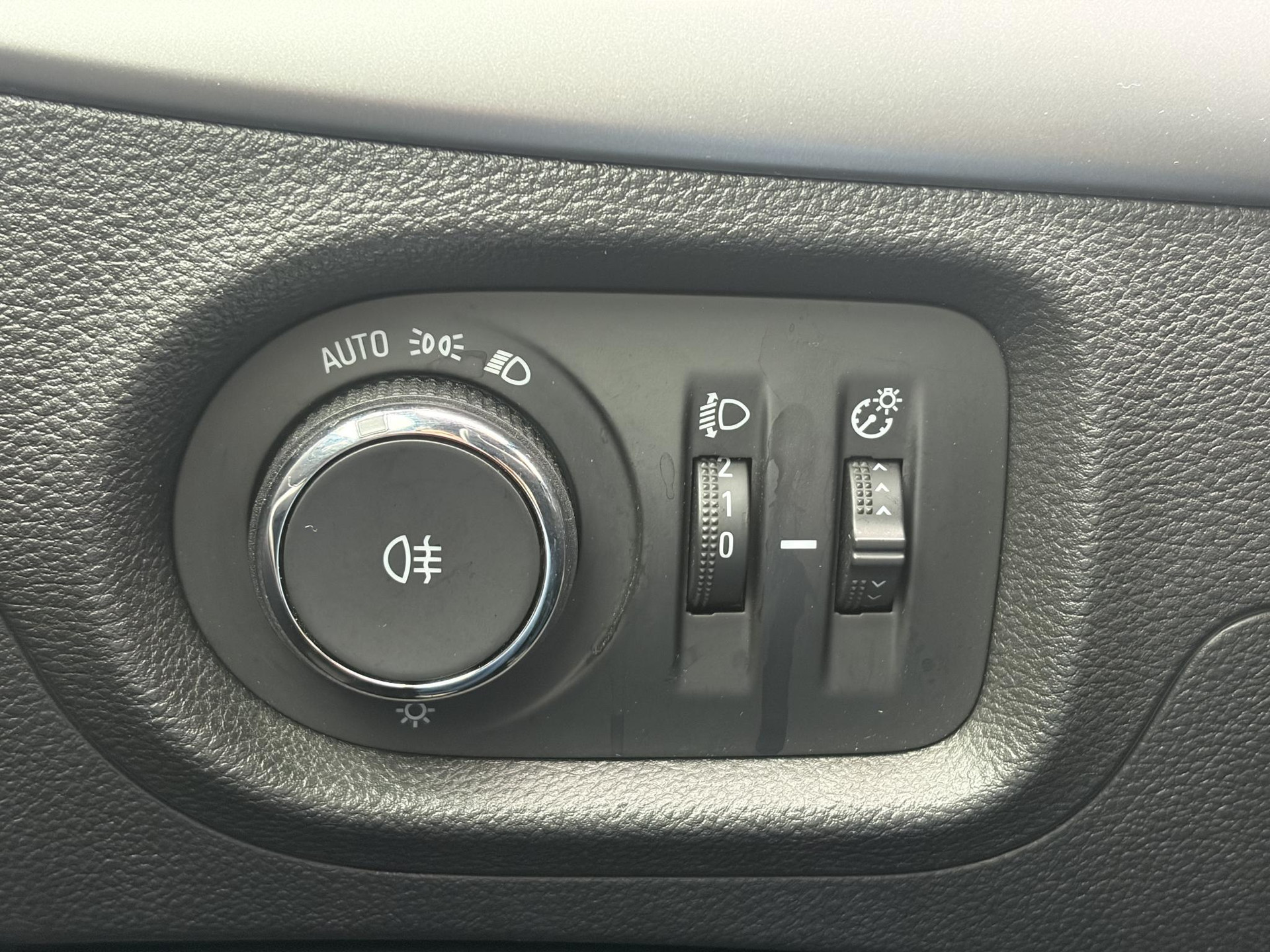 Opel Astra Sports Tourer 1.0 Online Edition ✓2e Eigenaar✓Carplay✓Navi✓Trekhaak✓Net beurt gehad✓Clima✓Cruise✓Pdc V+A✓105pk✓N.A.P✓Lm velgen✓Apk tot 10-2027