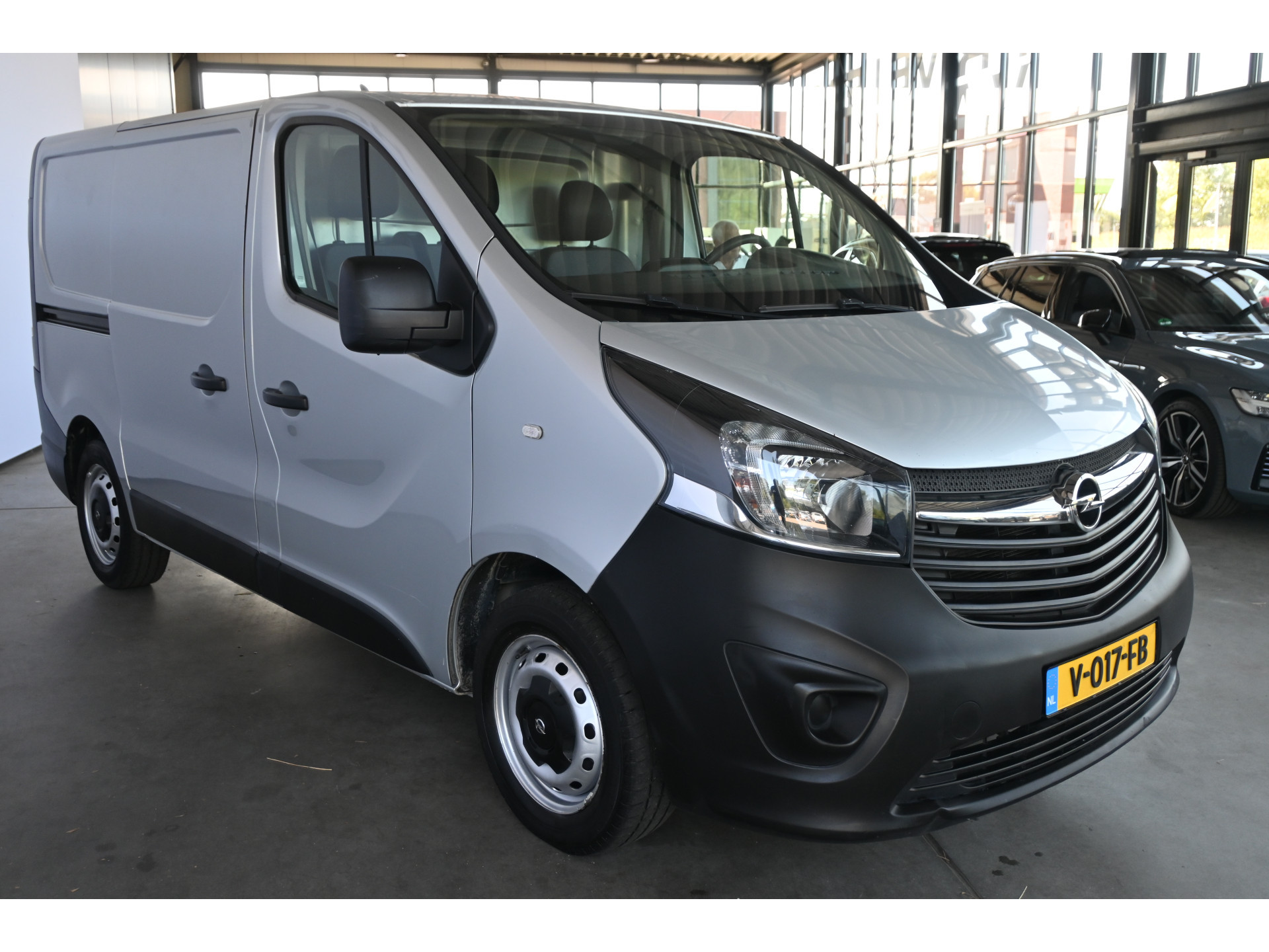 Opel Vivaro 1.6 CDTI L1H1 Edition 3 Zits Airco Cruise Control Schuifdeur Trekhaak Rijklaarprijs! Inruil Mogelijk!