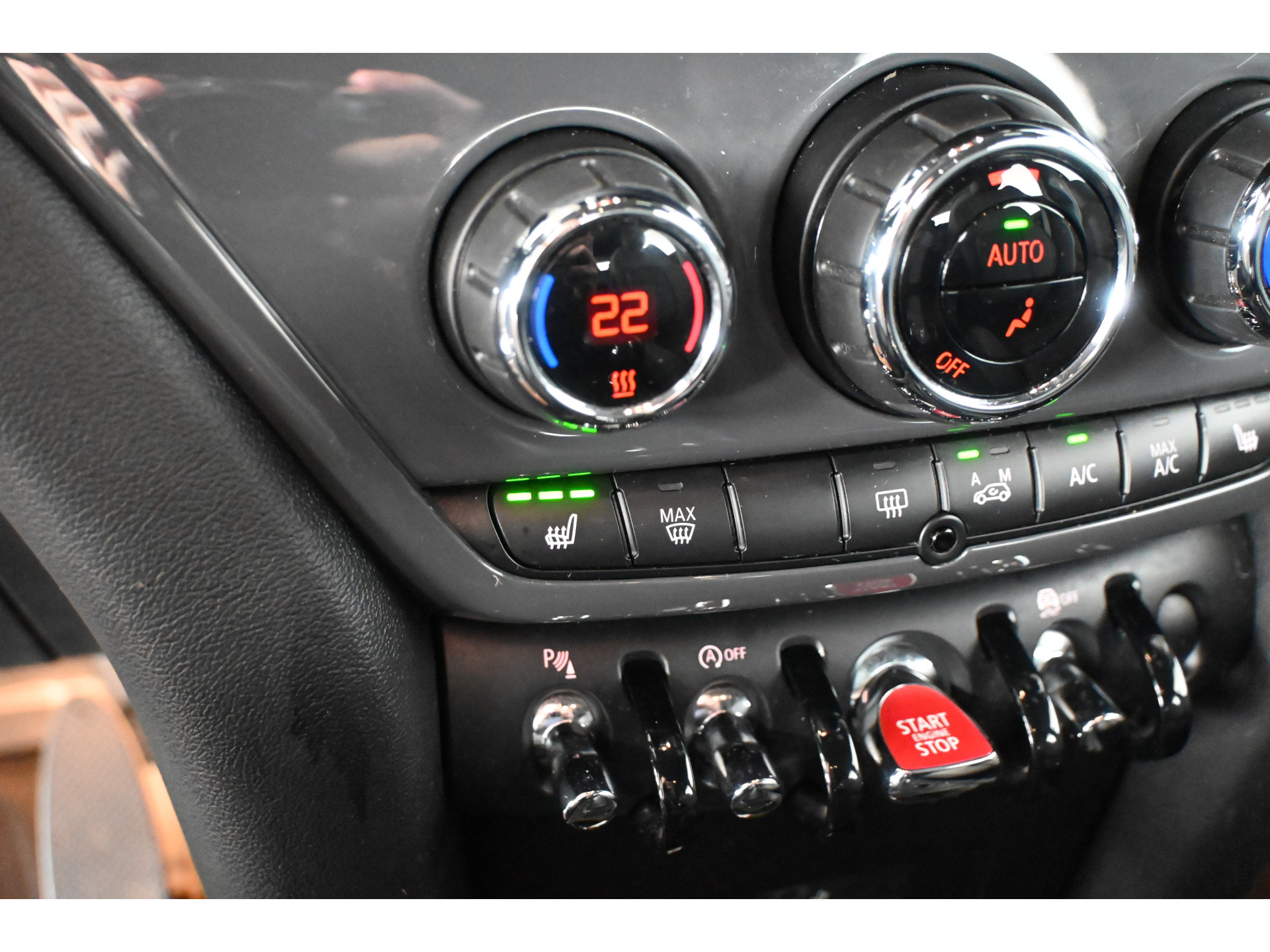 MINI Countryman 1.5 Cooper Dutch Made Edition Clima Cruise control Navigatie LED Licht metaal Inruil mogelijk