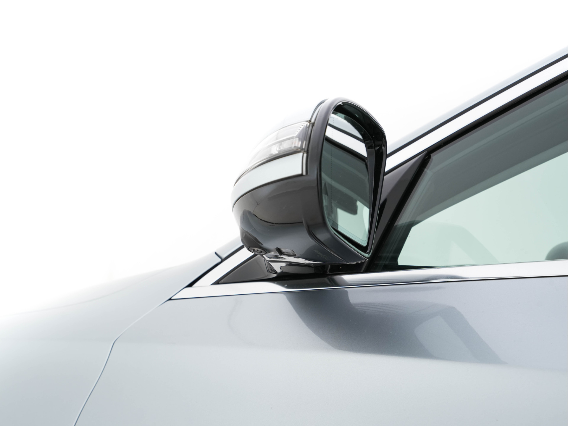 Mercedes-Benz E-klasse Estate 300 de Business Solution Luxury Plug-In (INCL-BTW) Aut. *DIGI-COCKPIT | MULTIBEAM-LED | LUXURY-LEATHER | TOP-VIEW | KEYLESS | DAB | NAVI-FULLMAP | CRUISE | SHIFT-PADDLES | AMBIENT-LIGHT | HEATED-SPORTSEATS | 18"ALU*