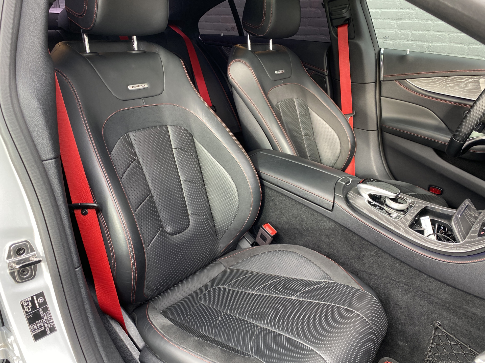 Mercedes-Benz CLS-klasse AMG 53 4MATIC+ Premium Plus 435 PK | dealer onderh. | luchtvering | night pakket | full option | AMG drivers package