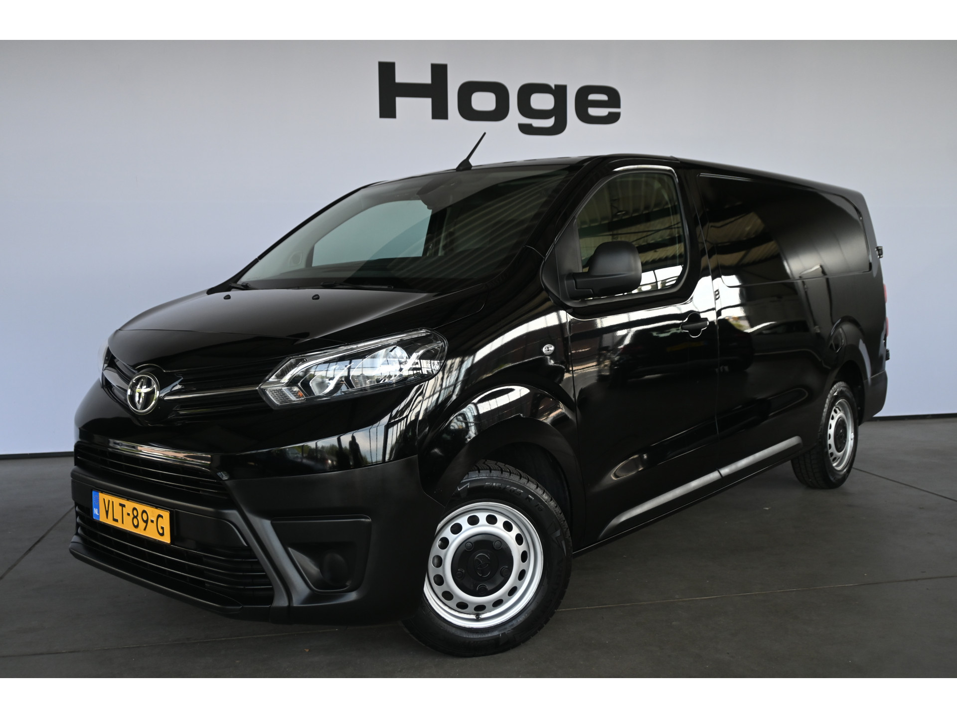 Toyota PROACE Worker 2.0 D-4D Navigator Long Automaat Clima Navigatie Stoelverwarming Rijklaarprijs! Inruil Mogelijk!