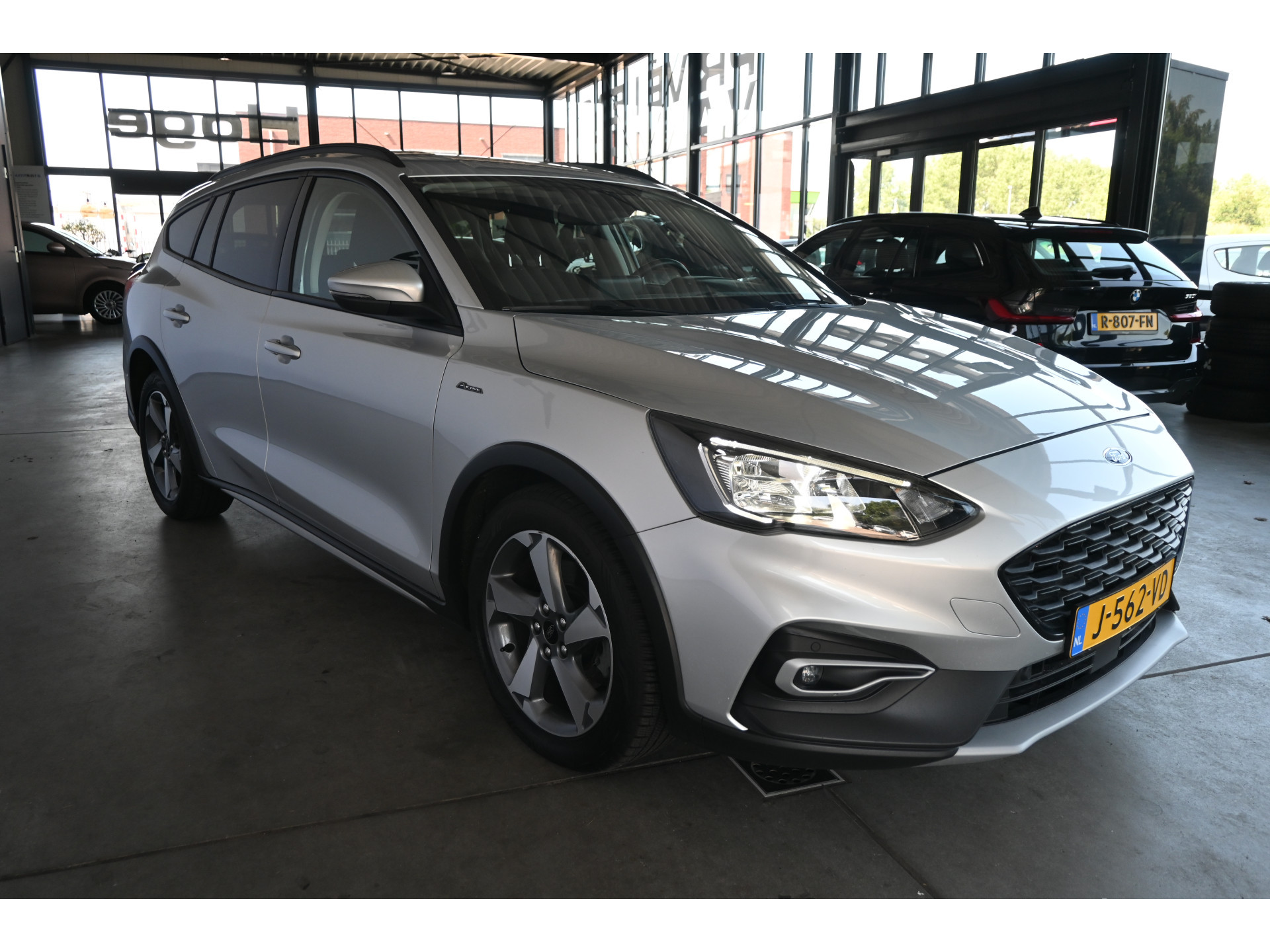 Ford Focus Wagon 1.0 Active Business Automaat Navigatie Carplay LED Rijklaarprijs Inruil Mogelijk!