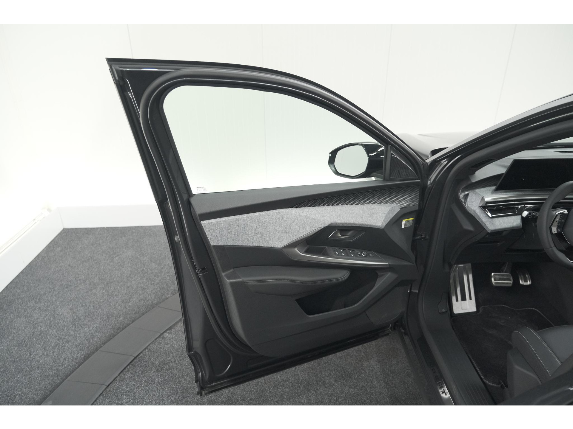 Peugeot 5008 HYbrid 145 e-DCS6 GT | Panoramadak | Camera | Elektrische Achterklep | Adaptieve Cruise Control