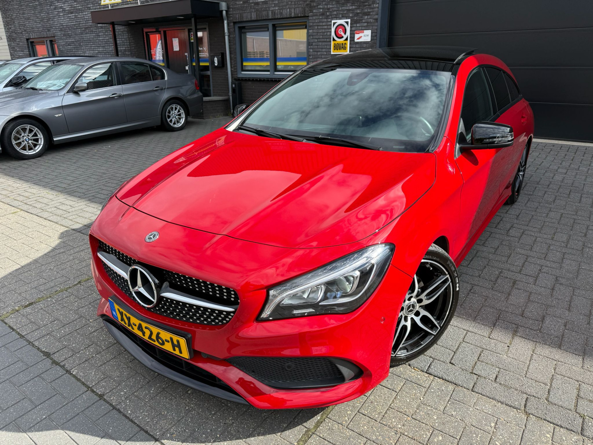 Mercedes-Benz CLA-klasse Shooting Brake 180 | 3/6/12MND GARANTIE| NAVI | PANO DAK | NAVI | CAMERA |