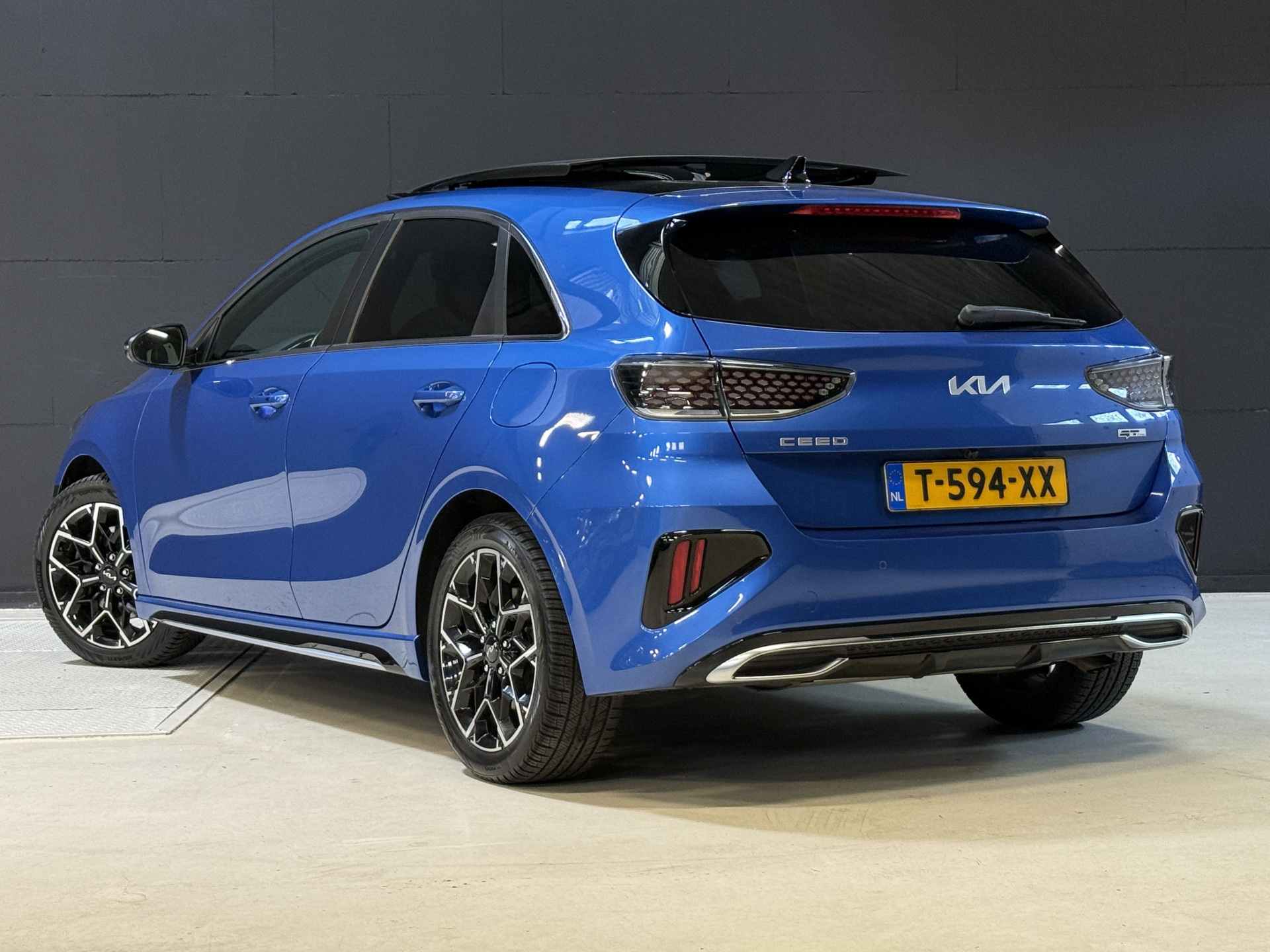 Kia Ceed 1.0 T-GDi GT-Line | Panoramadak | Camera | Dodehoeksensoren