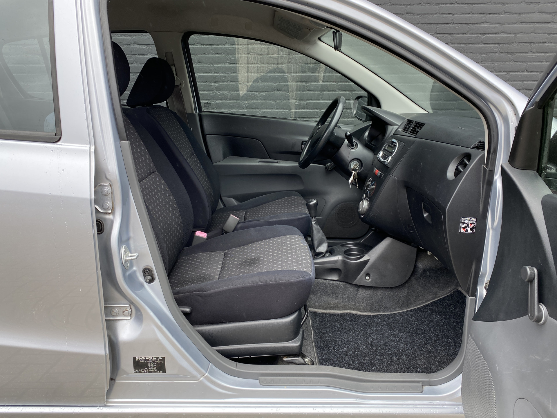 Daihatsu Cuore 1.0 Trend | airco | stuurbekrachtiging | airbags | radio cd speler | lichtmetalen velgen