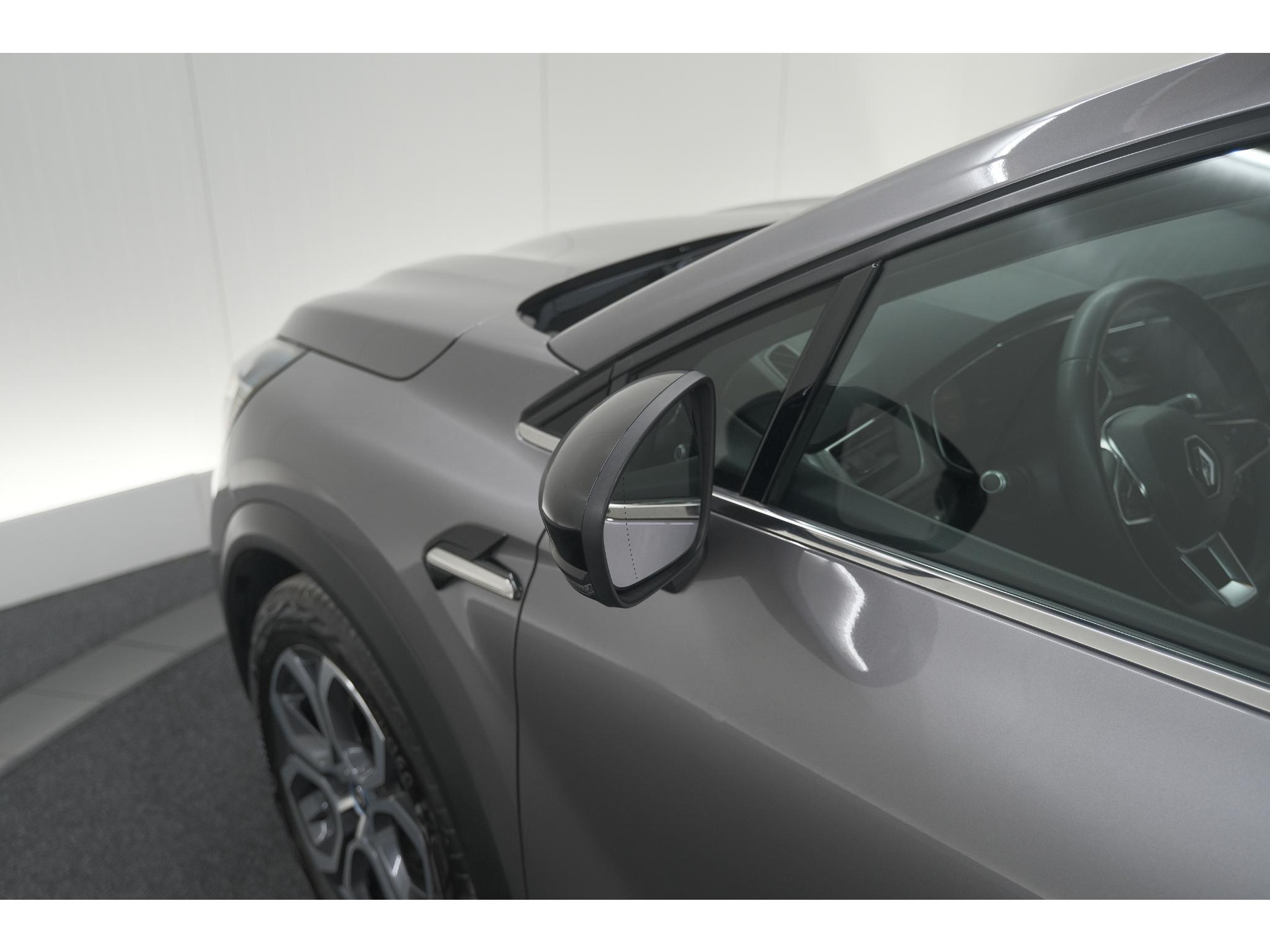 Renault Captur 1.6 E-Tech Plug-in Hybrid 160 Intens | Parkeersensoren | Apple Carplay | Navigatie | Climate Control