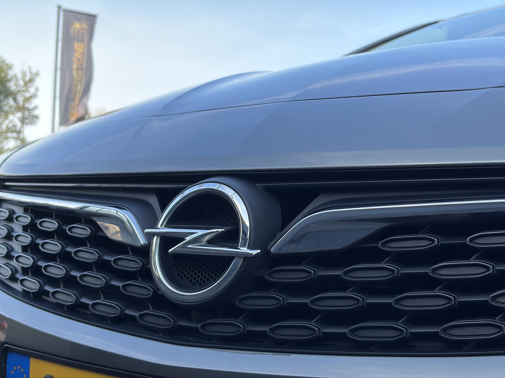 Opel Astra Sports Tourer 1.2 Business Elegance ✓1e Eigenaar✓110pk✓Carplay✓Camera✓Navi✓Clima✓Cruise✓Halfleder✓Comfortstoel✓Pdc V+A✓6 Bak✓Dealer Onderhouden✓Keyless✓Lm velgen✓N.A.P✓Apk tot 06-2027