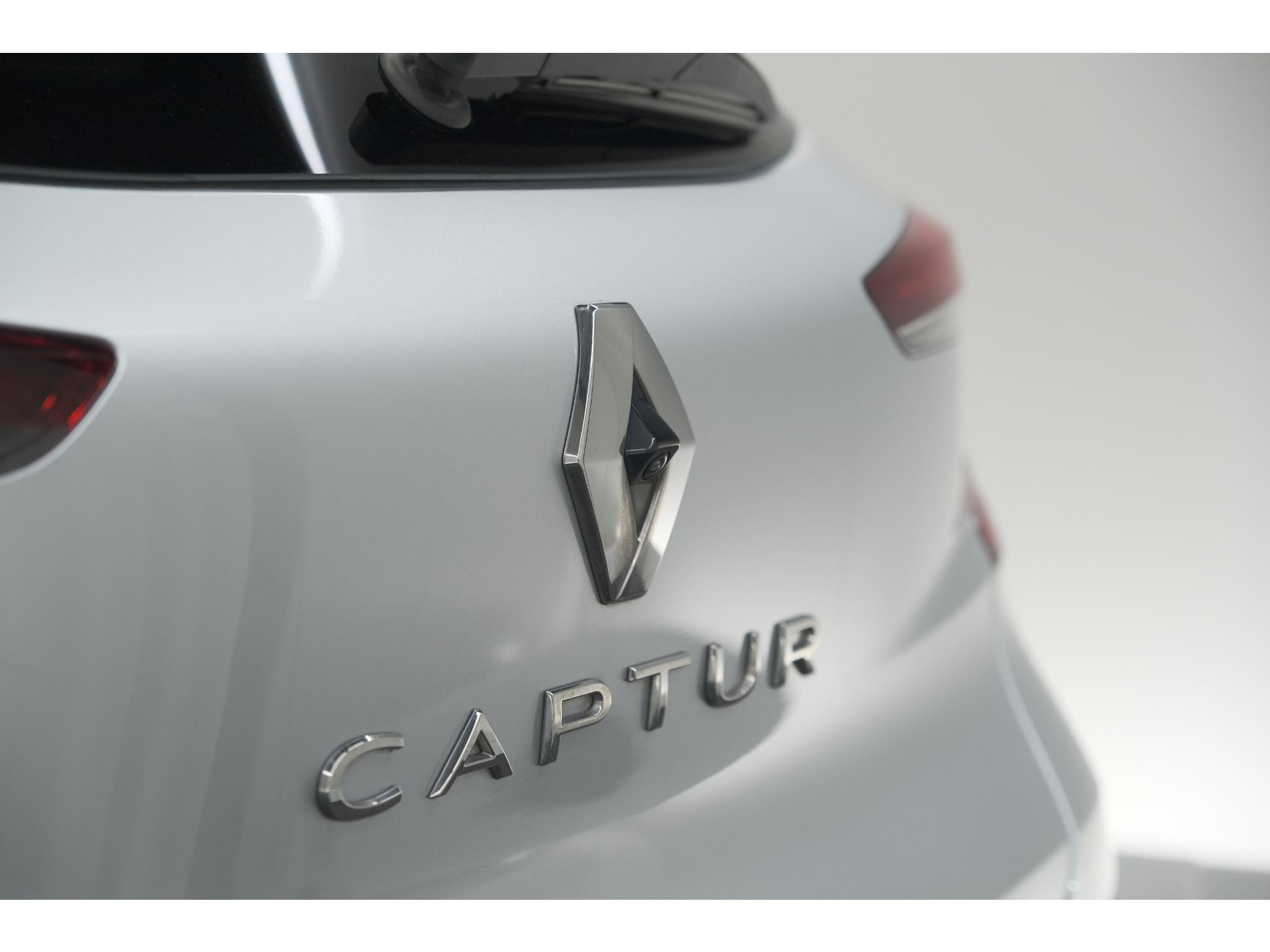 Renault Captur TCe 90 Intens | Trekhaak | Camera | Navigatie | Parkeersensoren | Apple Carplay