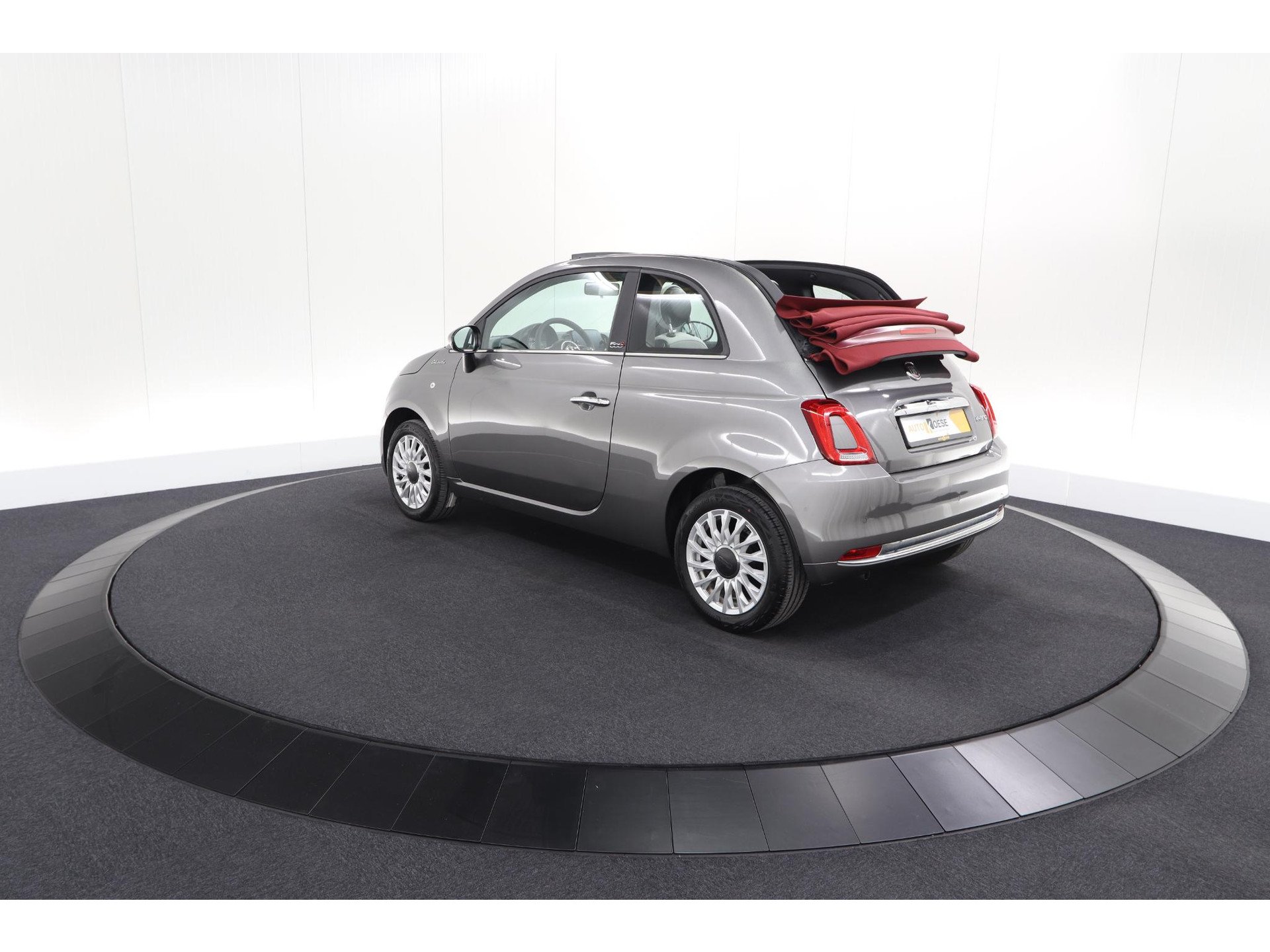 Fiat 500 C 1.0 Hybrid Dolcevita | Apple Carplay | Parkeersensoren | Climate control