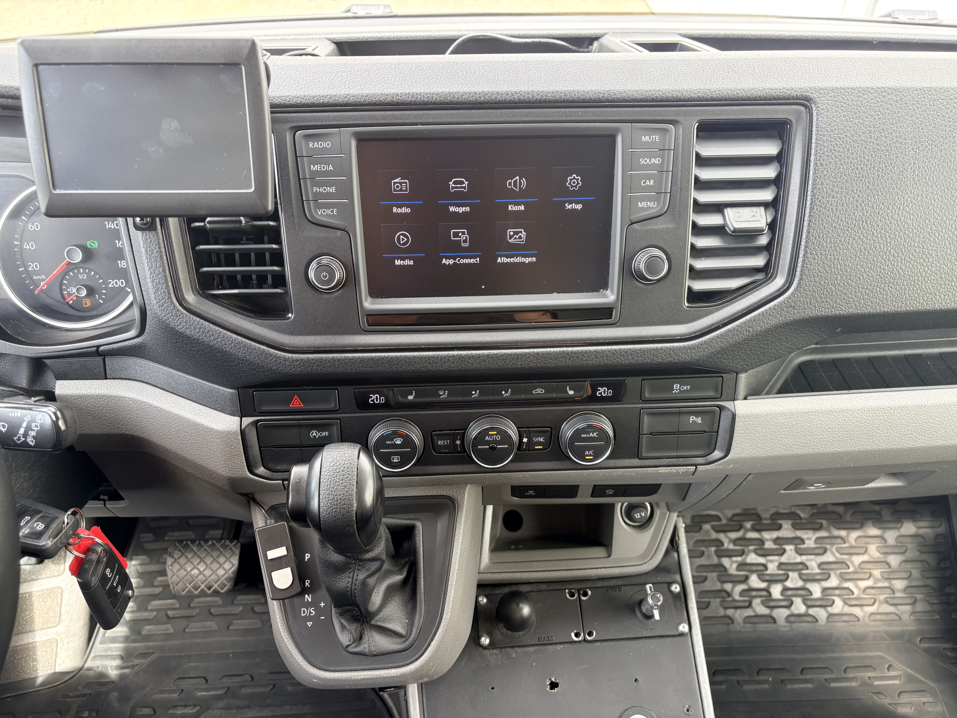 Volkswagen Crafter 2.0 TDI 177PK Ambulance L3H3 Automaat ACC Climate Control Stroompunten Laadruimte Parkeersensoren