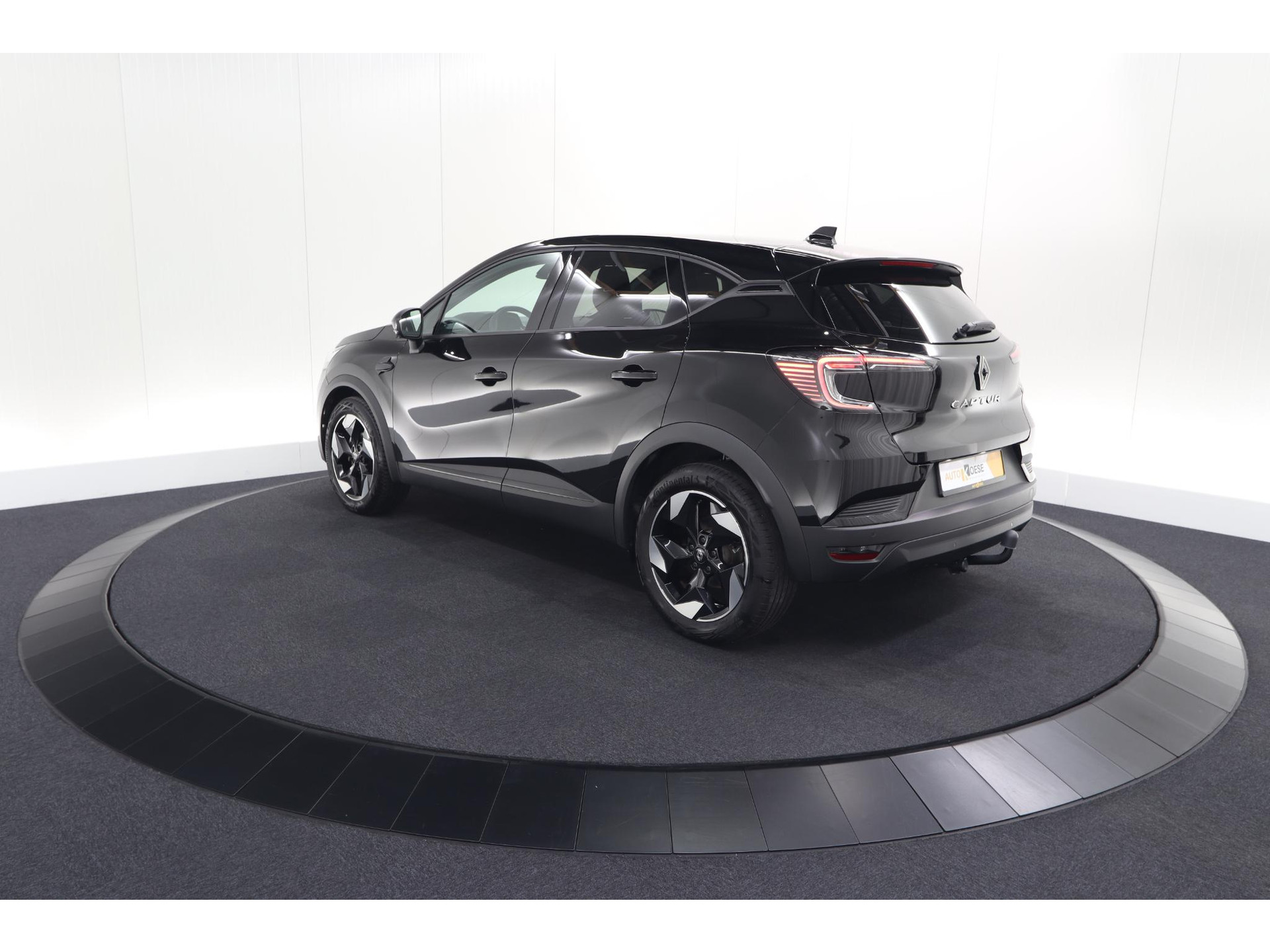 Renault Captur 1.3 mild hybrid 160 techno | Trekhaak | Pack Winter | Camera | Adaptieve Cruise