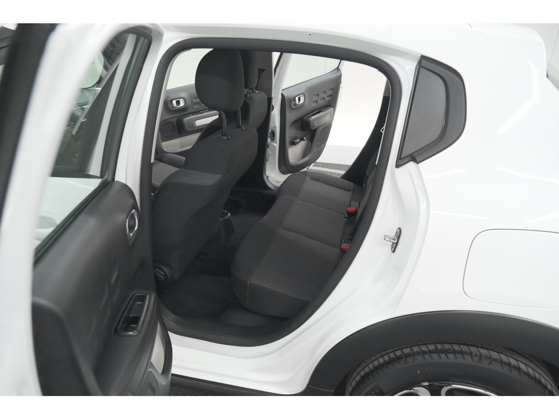 Citroen C3 PureTech 82 Feel | Climate Control | Apple Carplay | Cruise Control | Stoelverwarming