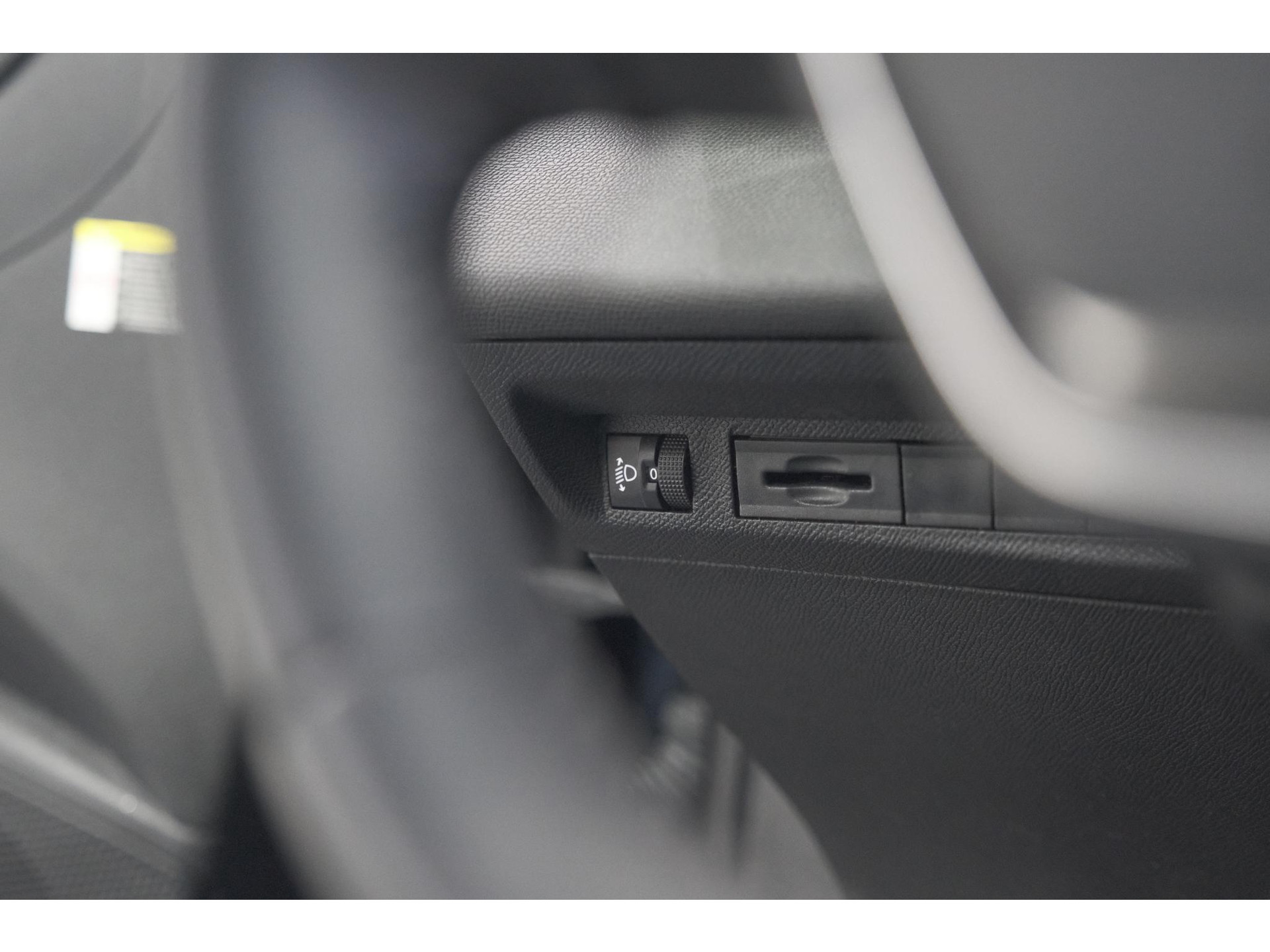 Peugeot 308 PureTech 130 Allure | Camera | Navigatie | Parkeersensoren | Apple CarPlay