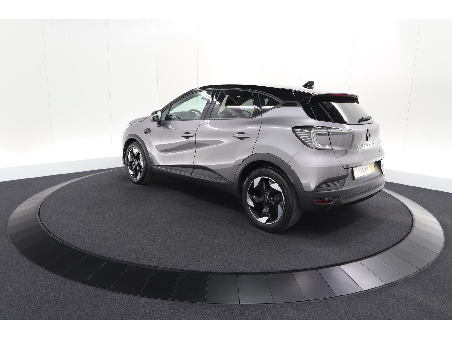 Renault Captur 1.6 E-Tech full hybrid 145 Techno | Camera | Navigatie | Apple Carplay | Parkeersensoren