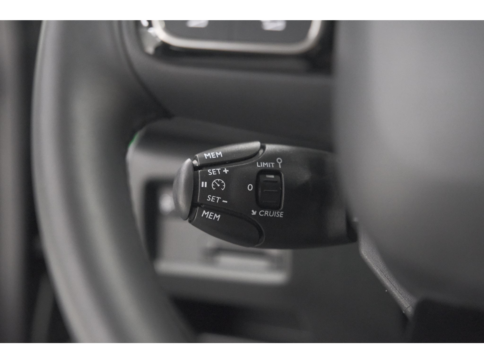 Citroen C5 Aircross 1.2 Hybrid 136 Max | Camera | Navigatie | Parkeersensoren | Apple Carplay