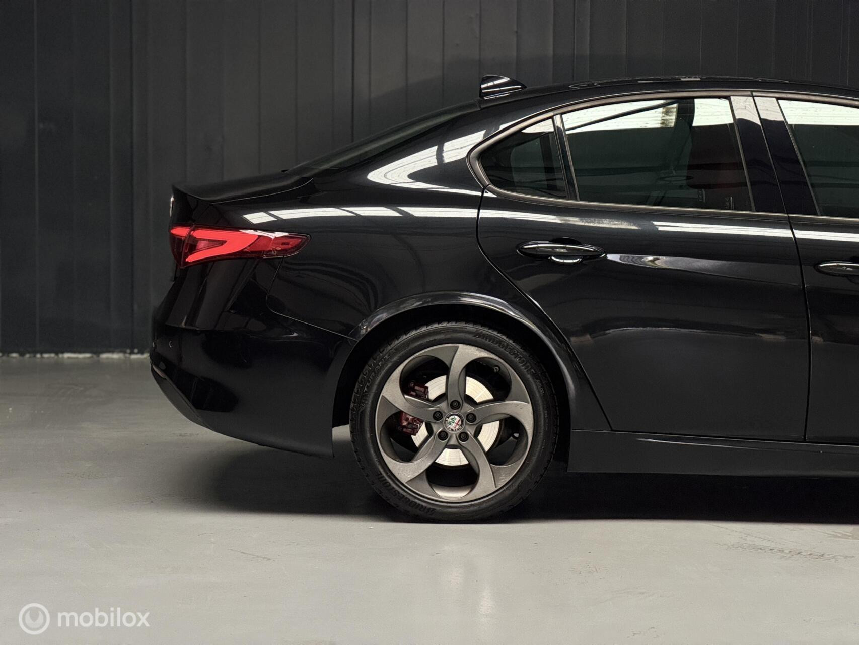 Alfa Romeo Giulia 2.2 Super|Automaat|Leder|Harman Kardon|Camera|Navi