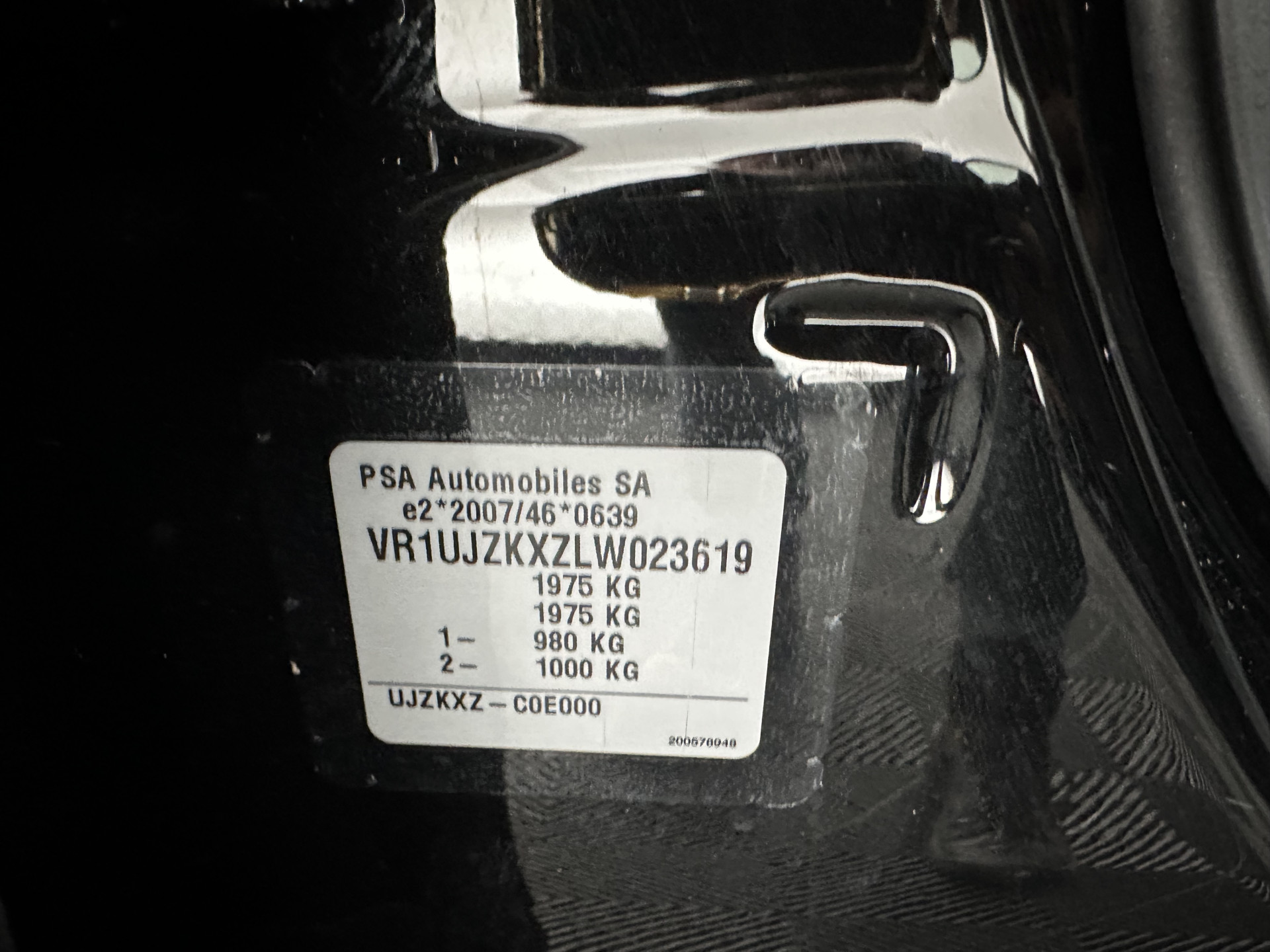 DS 3 Crossback E-Tense Performance Line+ 50 kWh [ 3-Fase ] {SOH-90%} (INCL-BTW) *LEATHER-FABRIC | MATRIX-LED | ADAPTIVE-CRUISE | DIGI-COCKPIT | HEATED-SPORTSEATS | CAMERA | KEYLESS | NAVI-FULLMAP | DAB+ | ECC | PDC | PRIVACY-GLASS | 18''ALU*