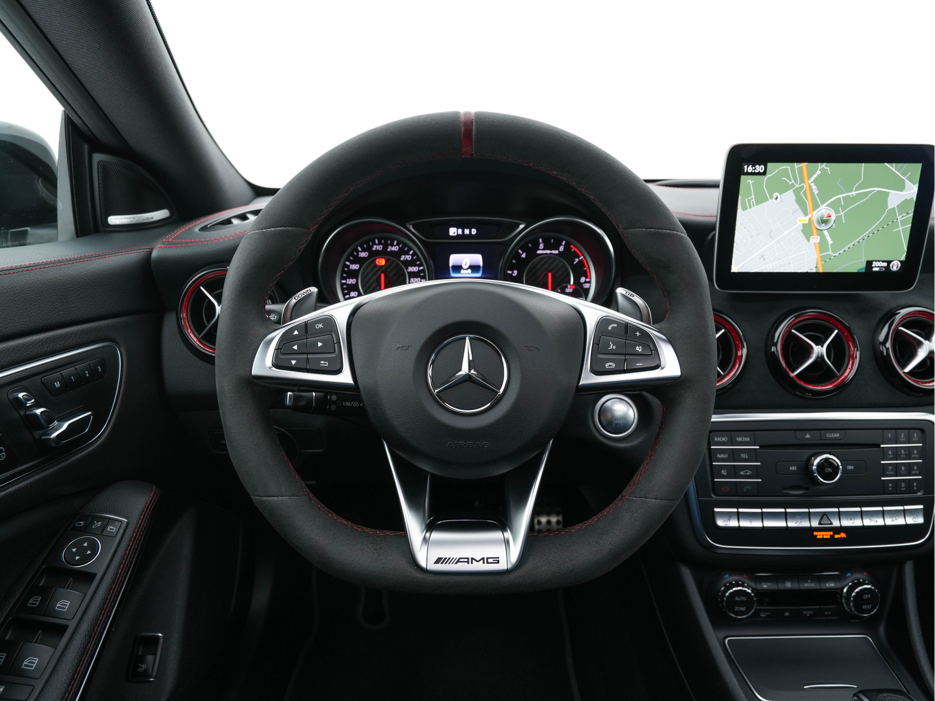 Mercedes-Benz CLA-klasse AMG 45 4MATIC Ambition Aut. *PANO | AMG-AERO-PACK | RECARO-SPORTSEATS | MICROFIBRE | FULL-LED | MEMORY-PACK | HARMAN/KARDON-SURROUD | KEYLESS | HEATED-SEATS | NAVI-FULLMAP | SHIFT-PADDLES | 19''ALU*