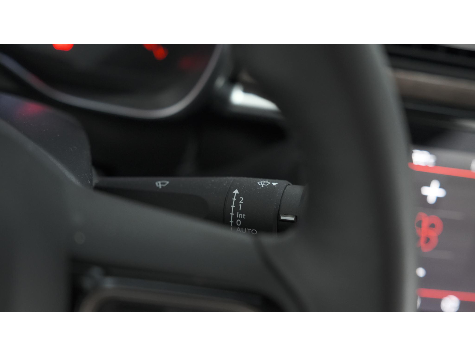 Citroen C3 PureTech 82 Feel Edition | Apple Carplay | Parkeersensoren | Navigatie | Climate Control | 16 Inch Velgen